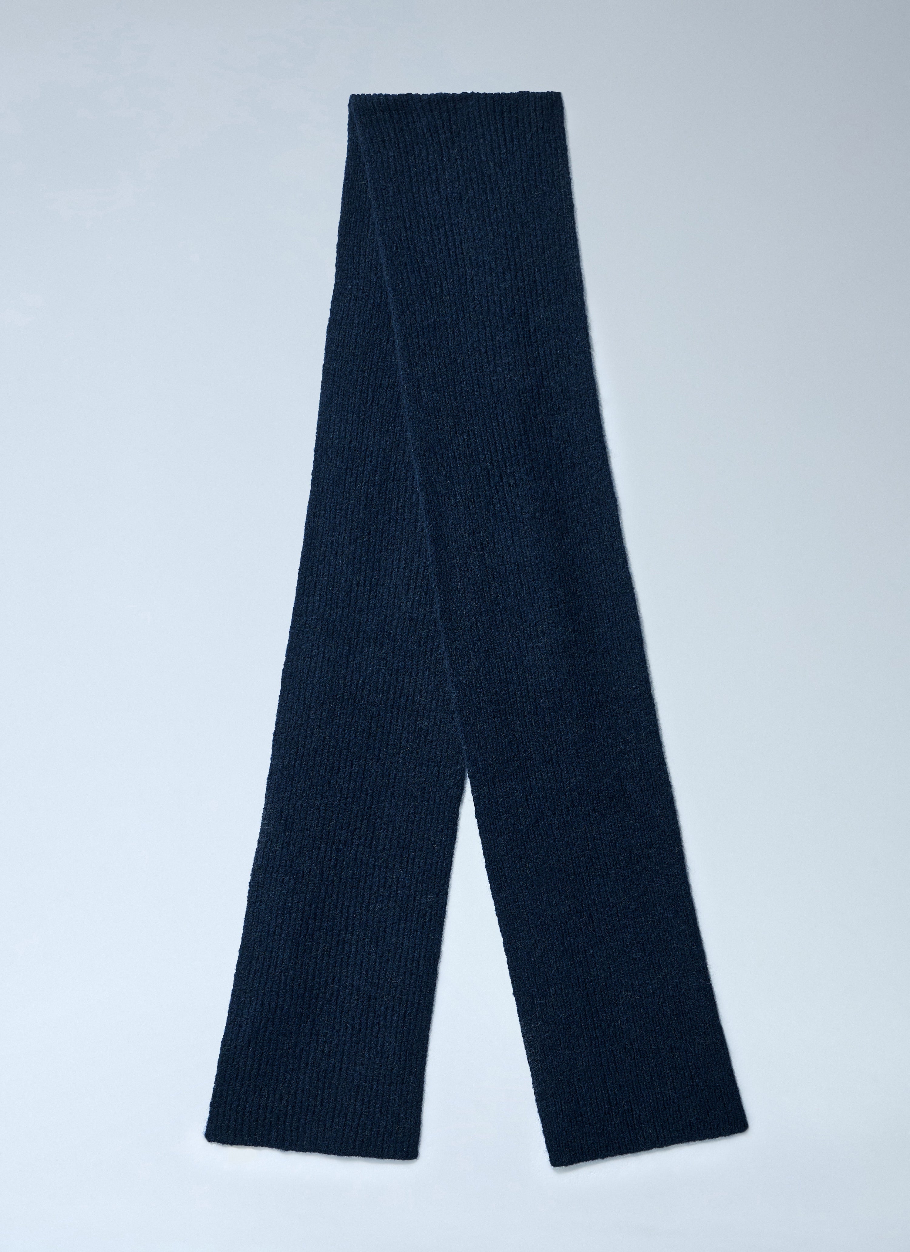 Knit scarf