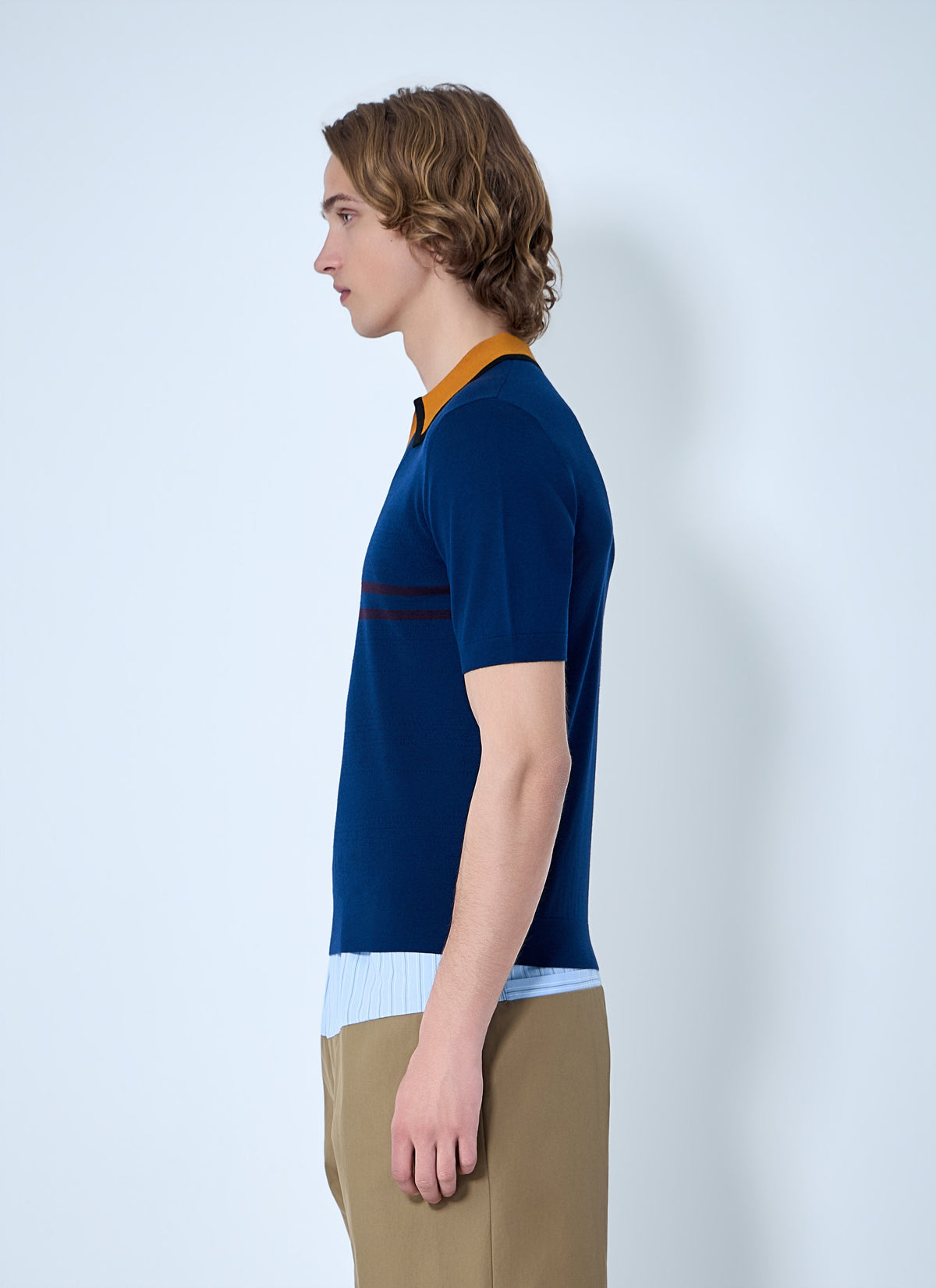 V-neck contrast collar knit polo shirt
