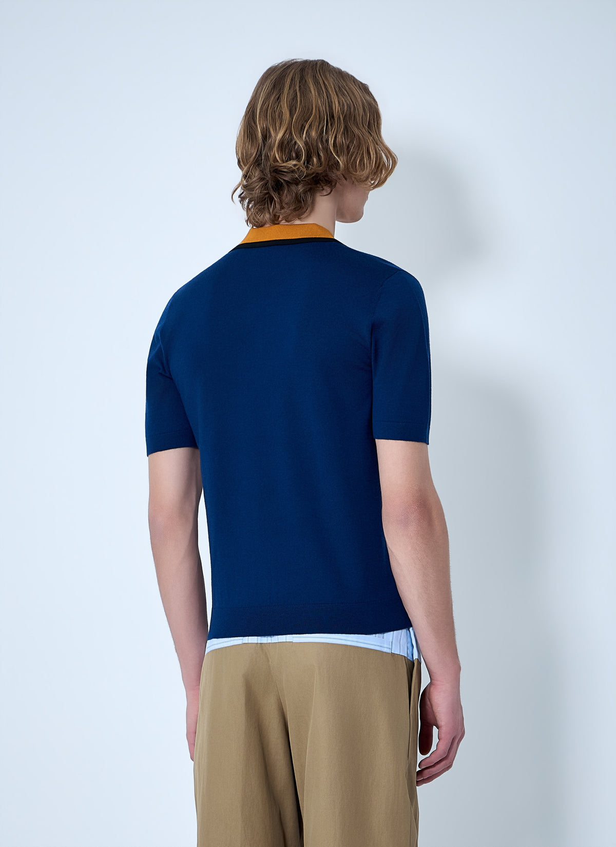V-neck contrast collar knit polo shirt