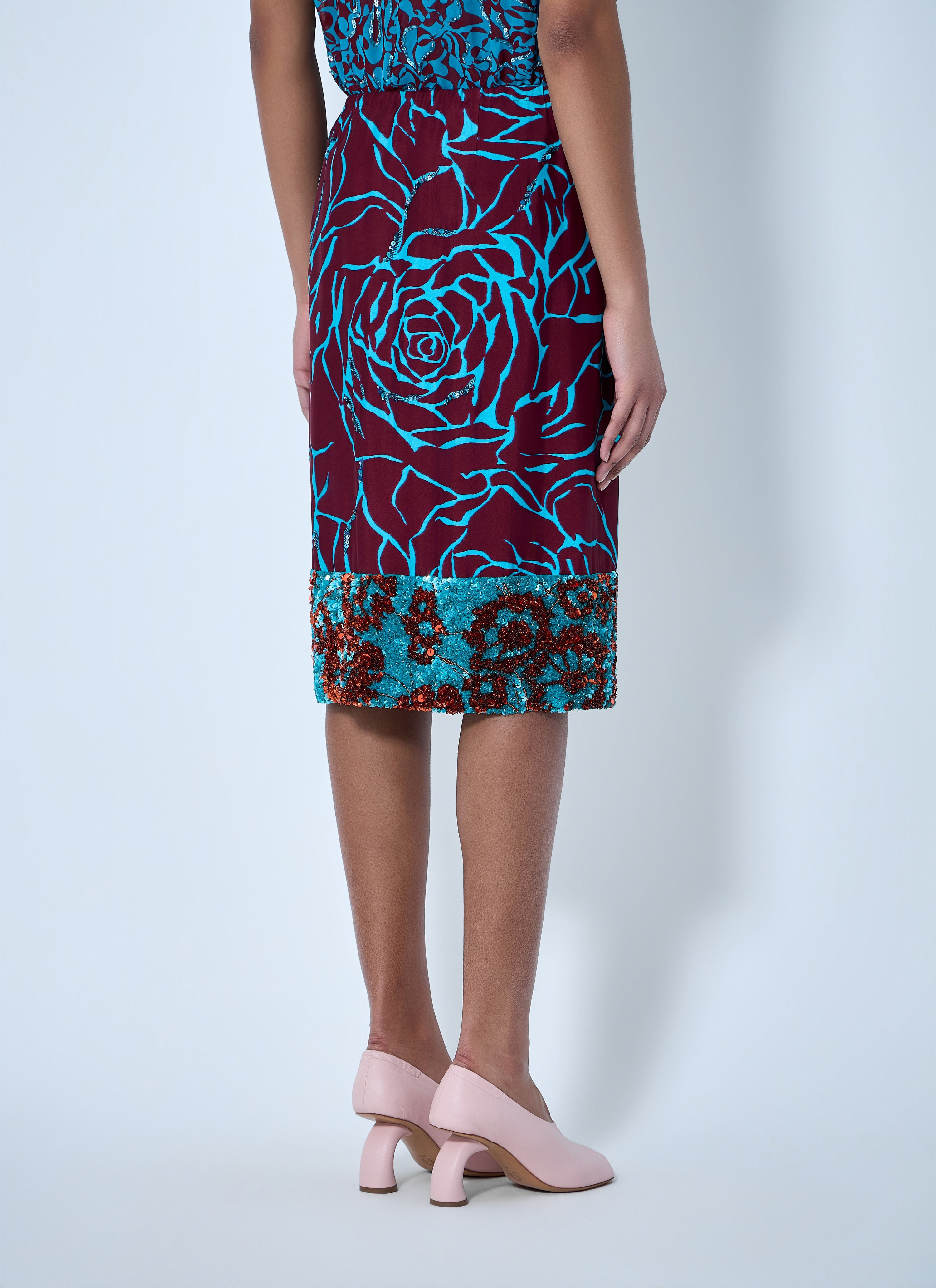 Embroidered midi skirt