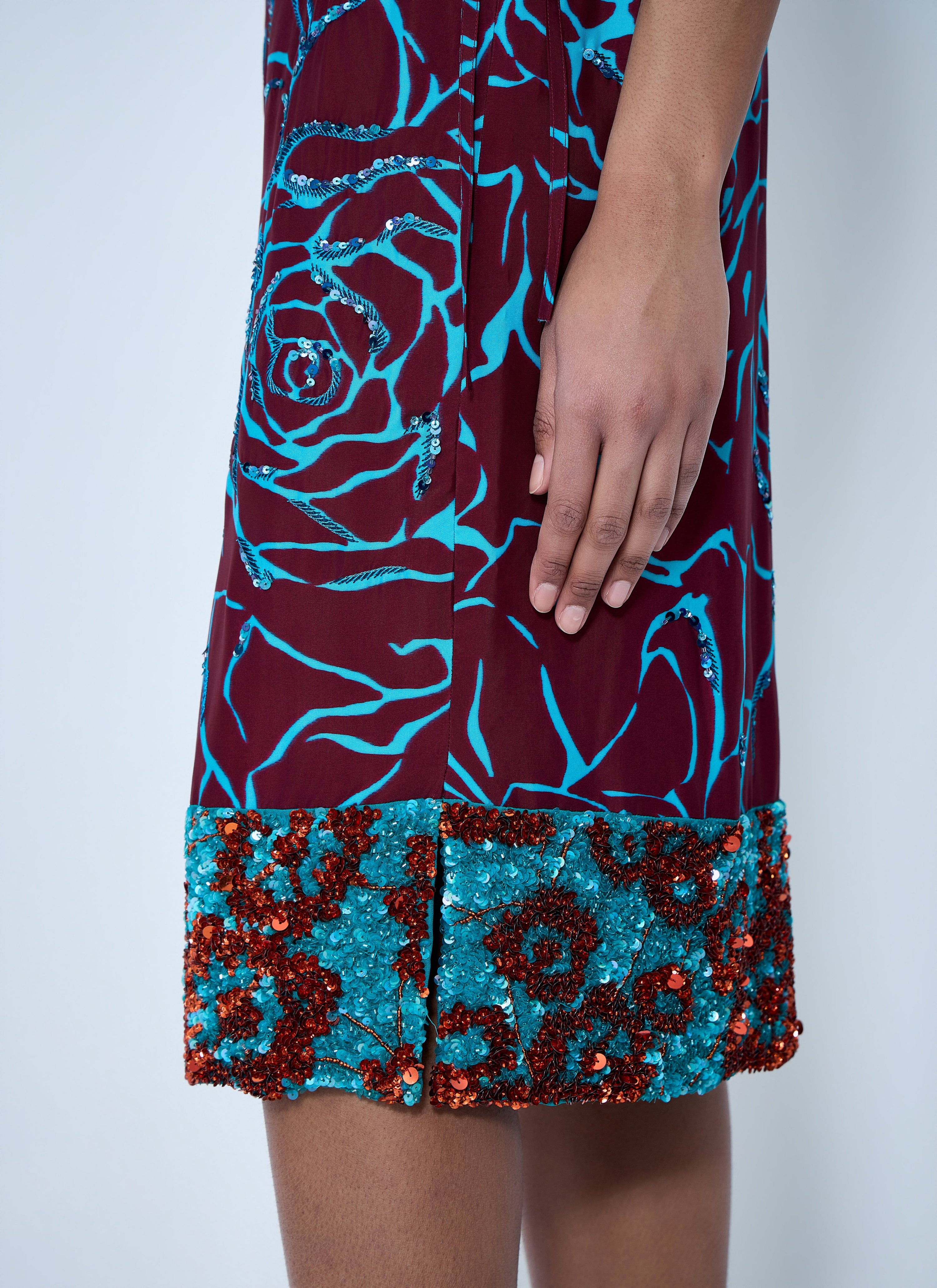 Embroidered midi skirt