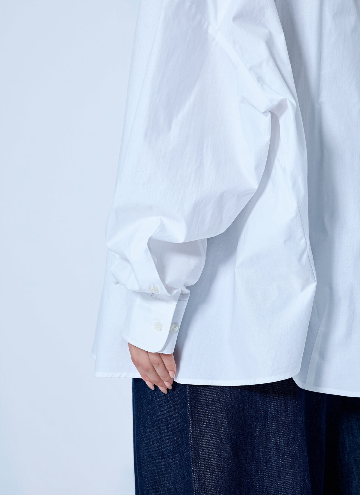 Embroidered casia oversized shirt