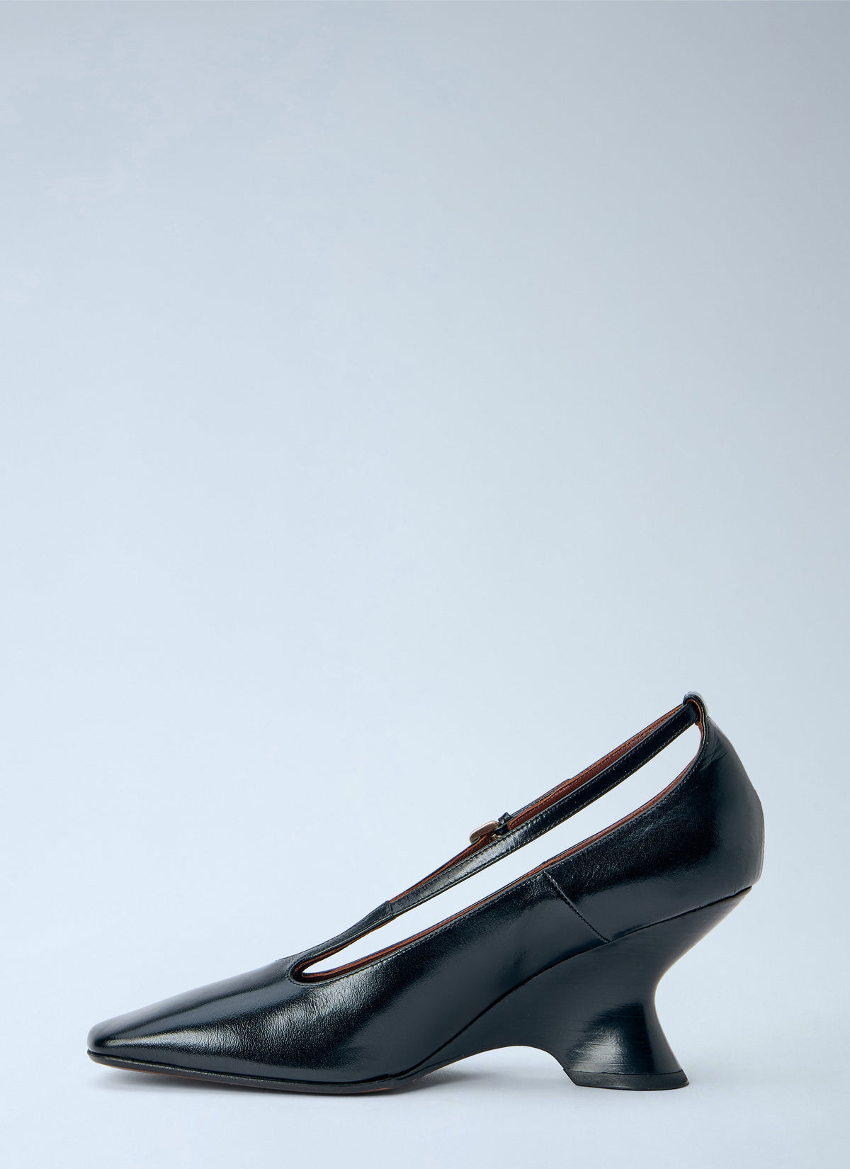 Leather wedge pumps