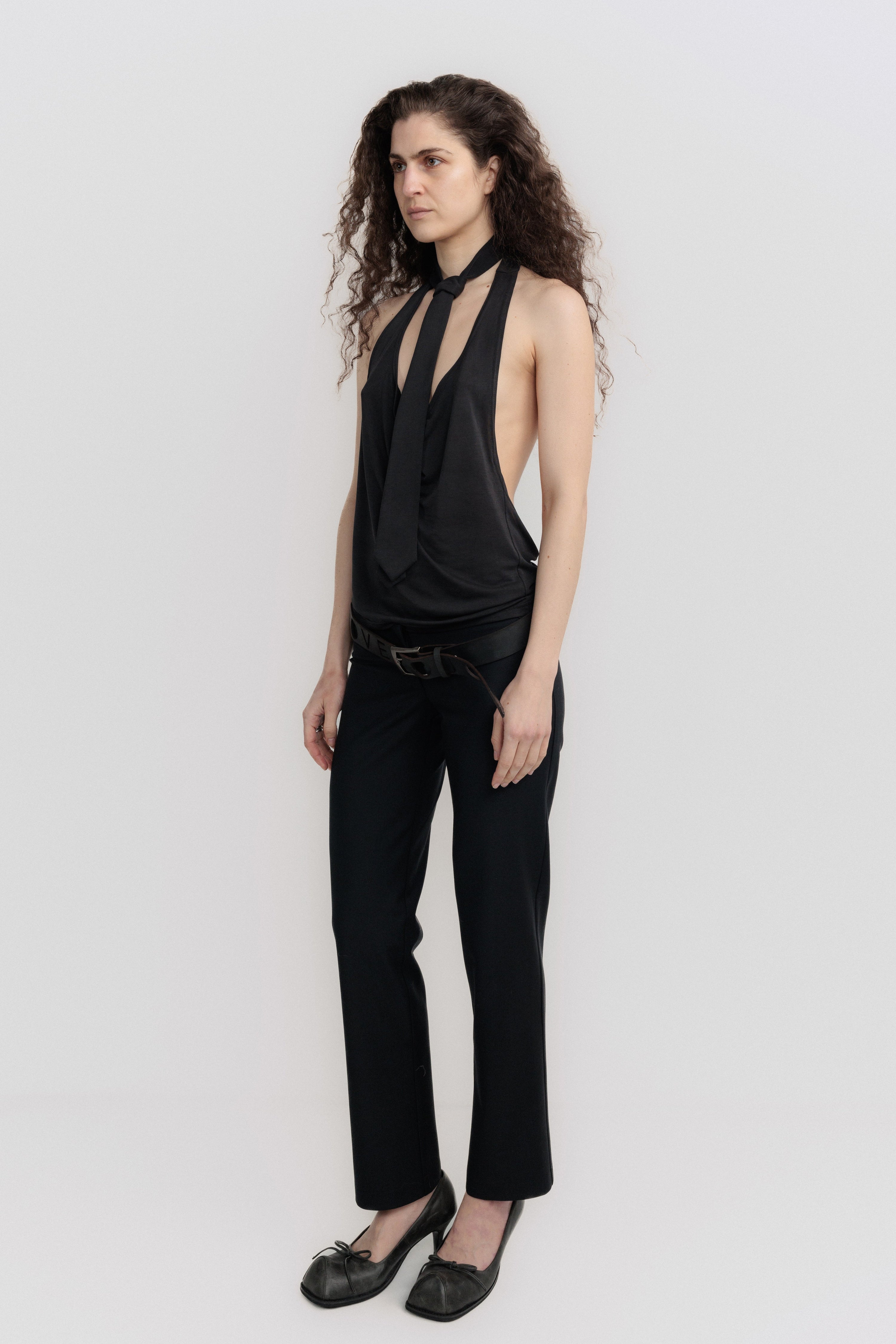 Backless tie top