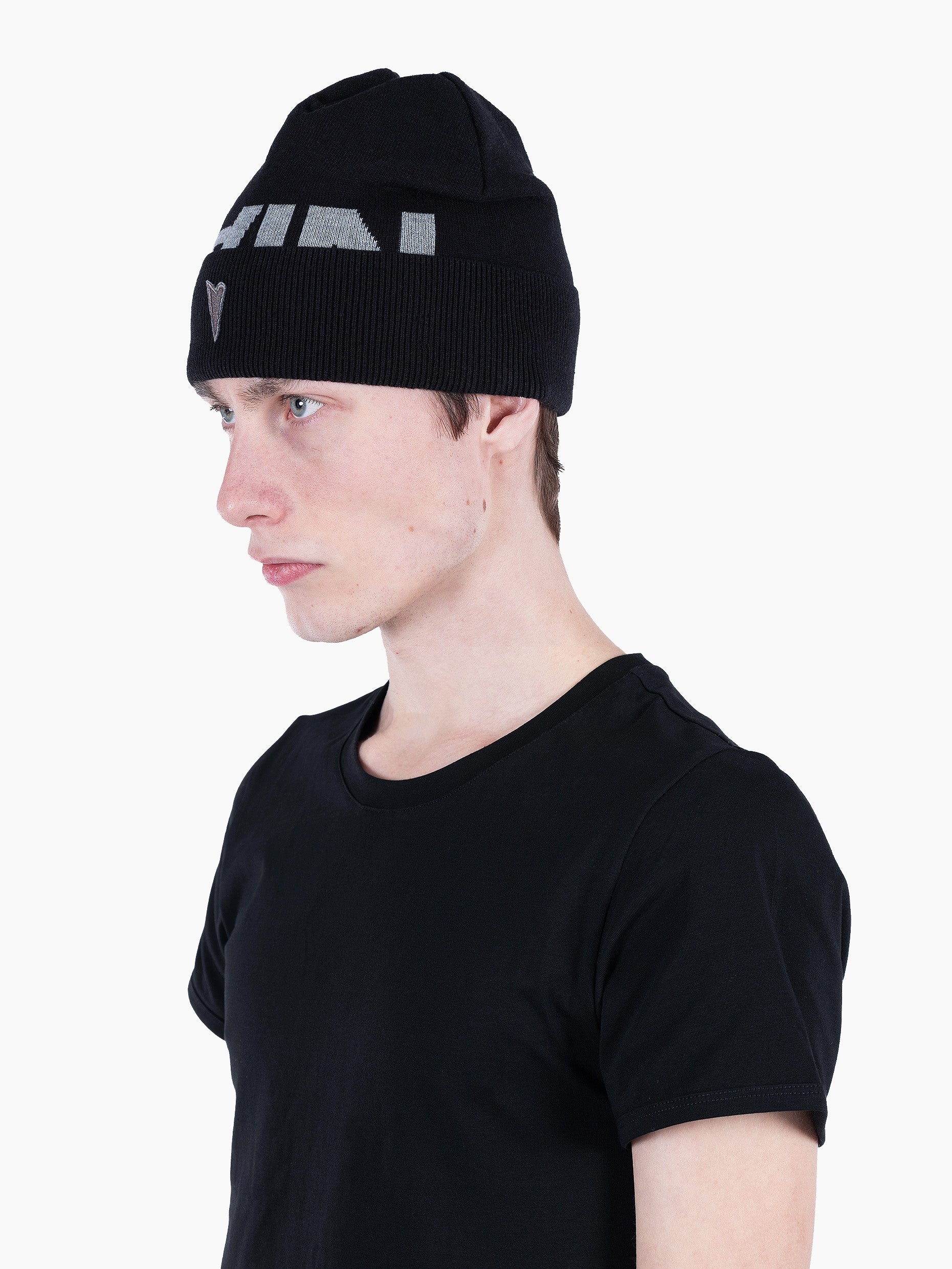 Vain logo beanie