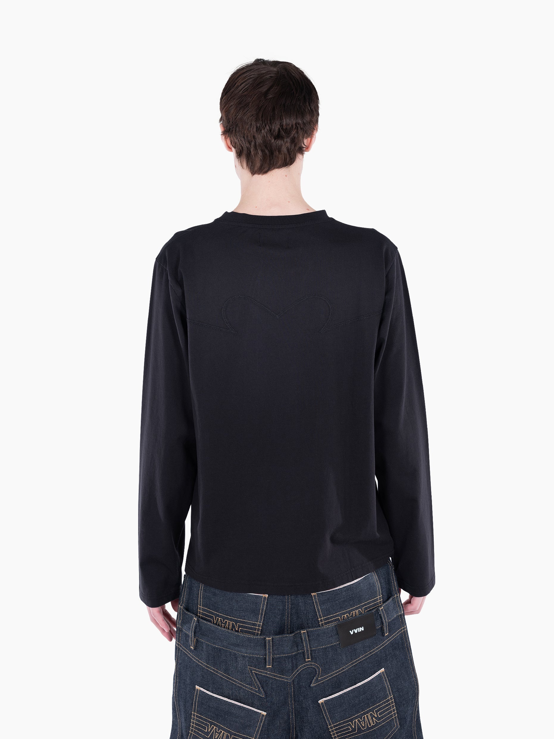 Vain people’s longsleeve