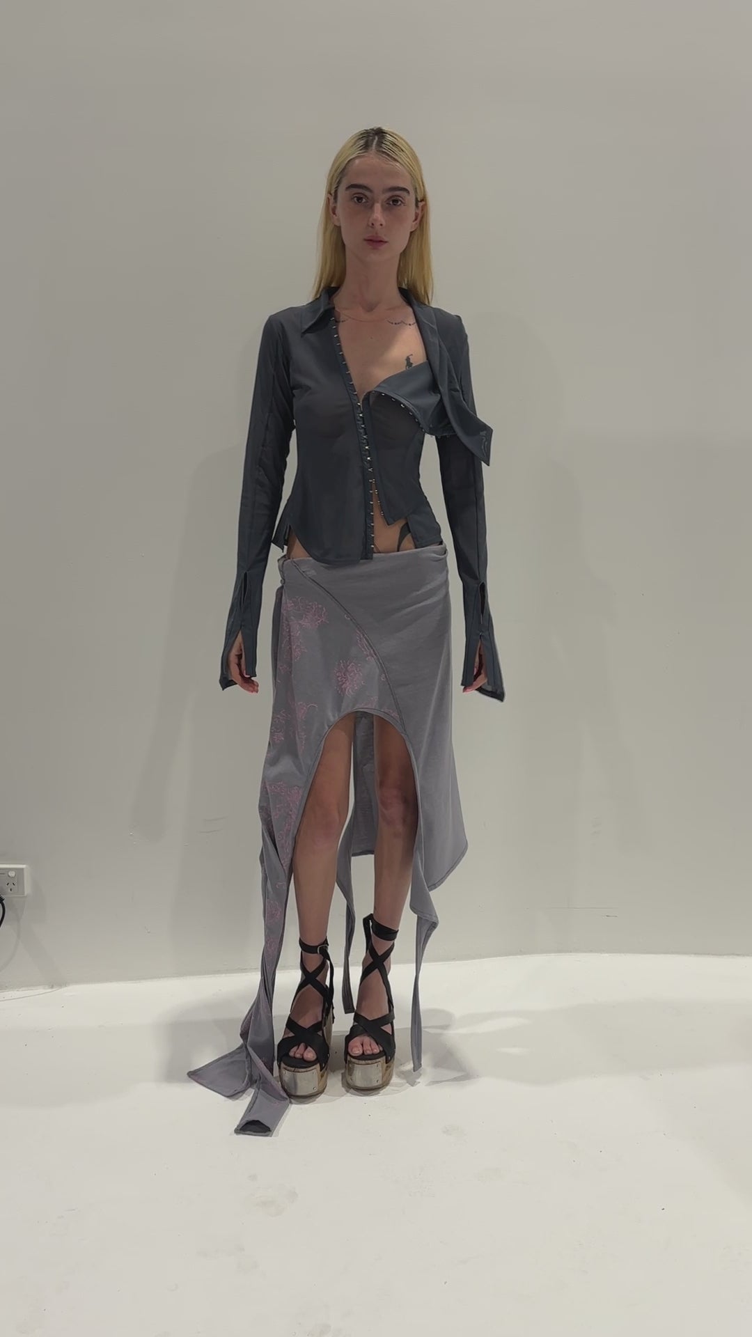 Halterneck polo dress/skirt - grey/pink