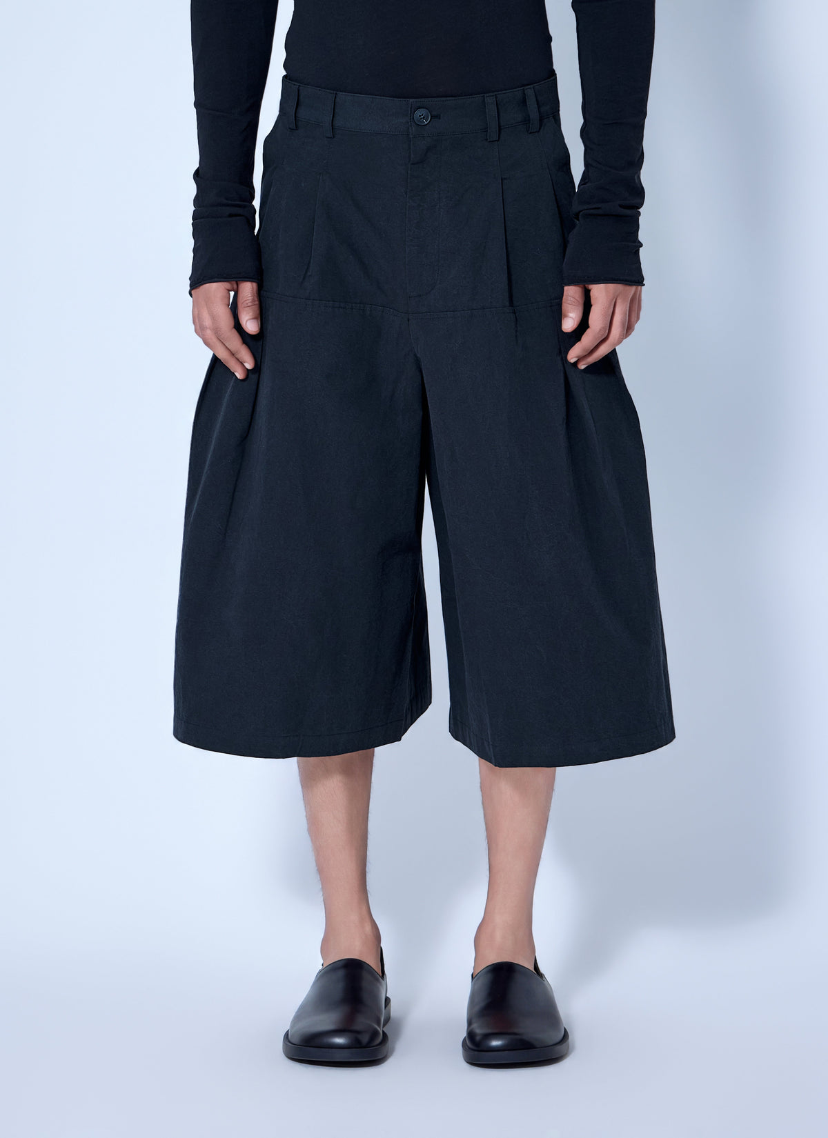 Cloak shorts