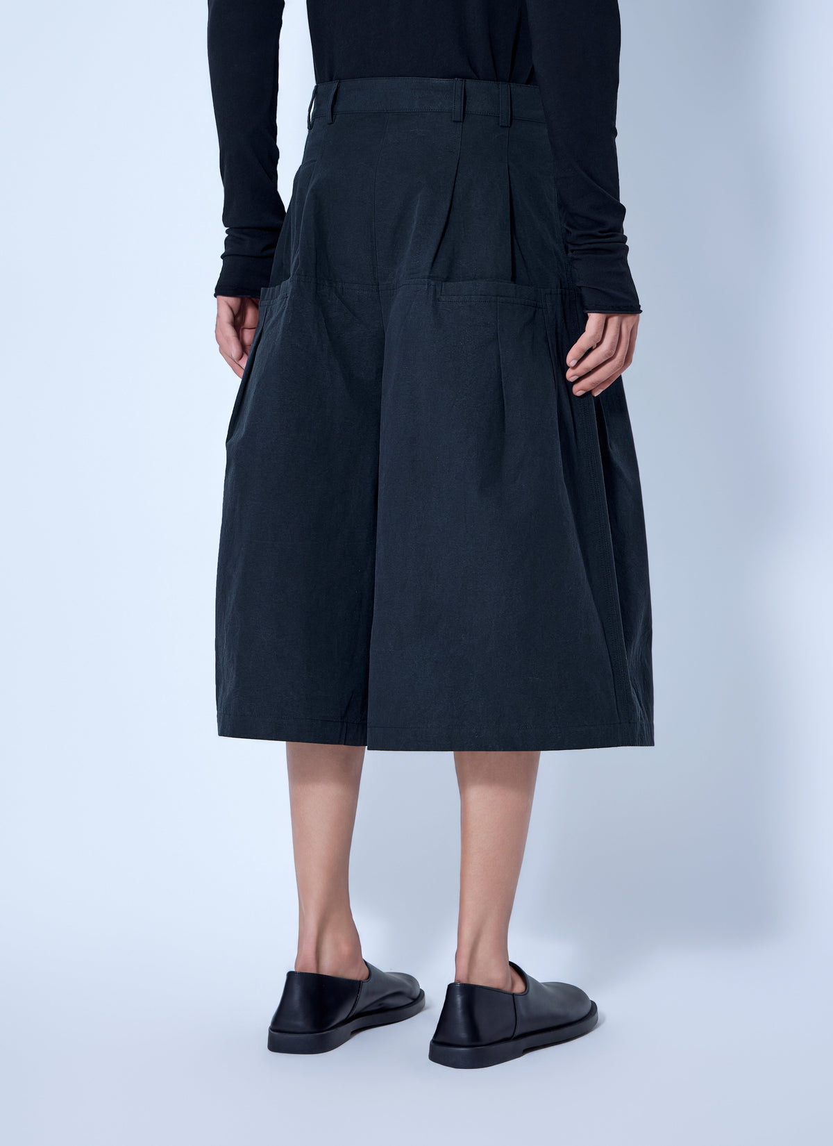 Cloak shorts