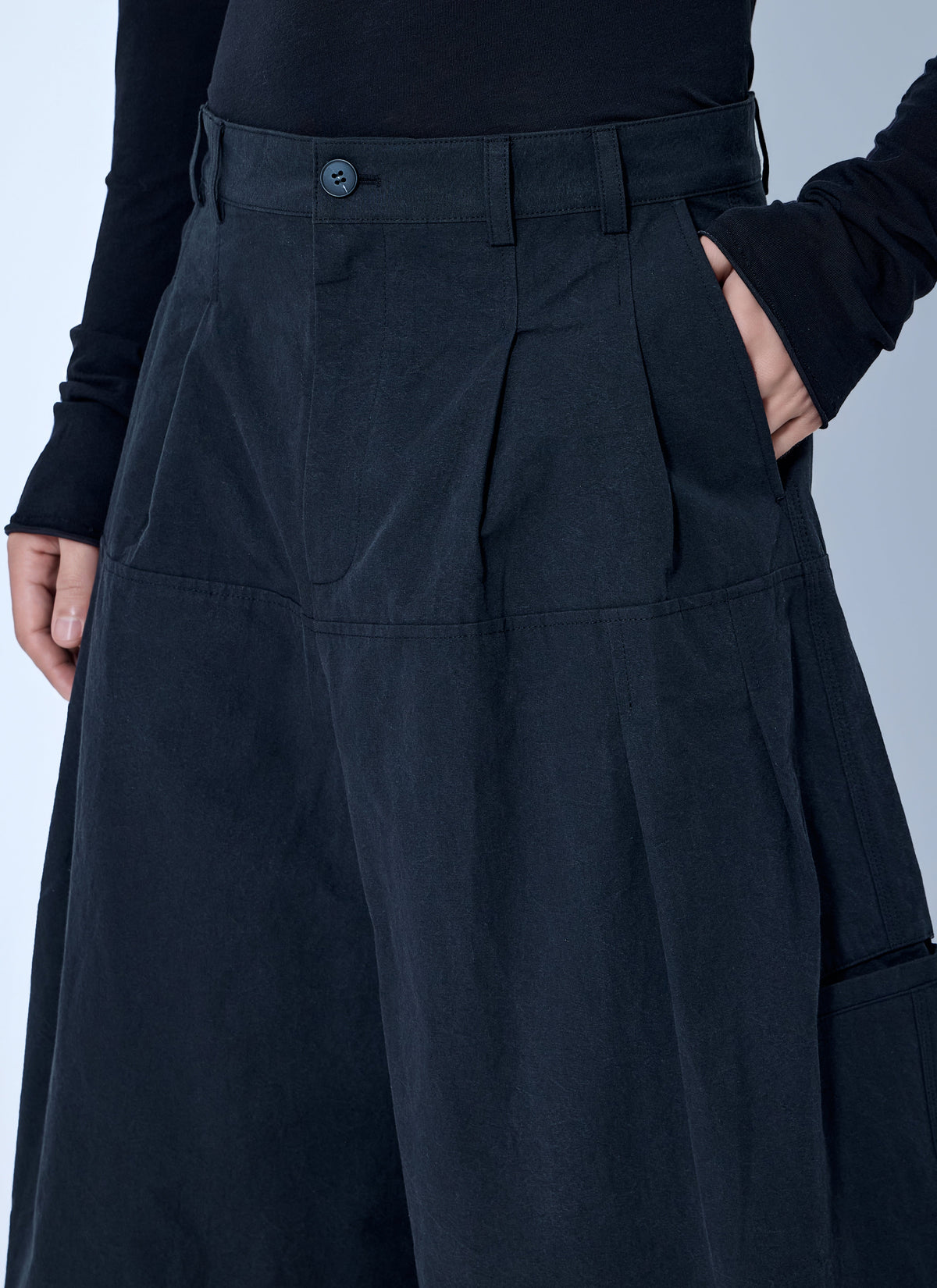 Cloak shorts