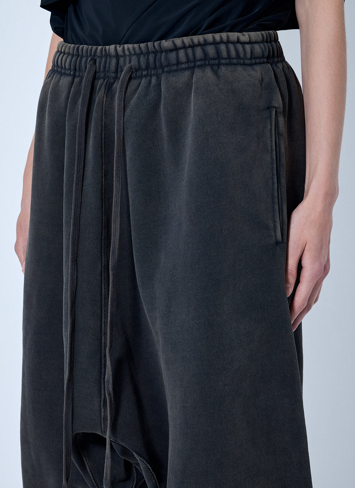 Faded drop shorts