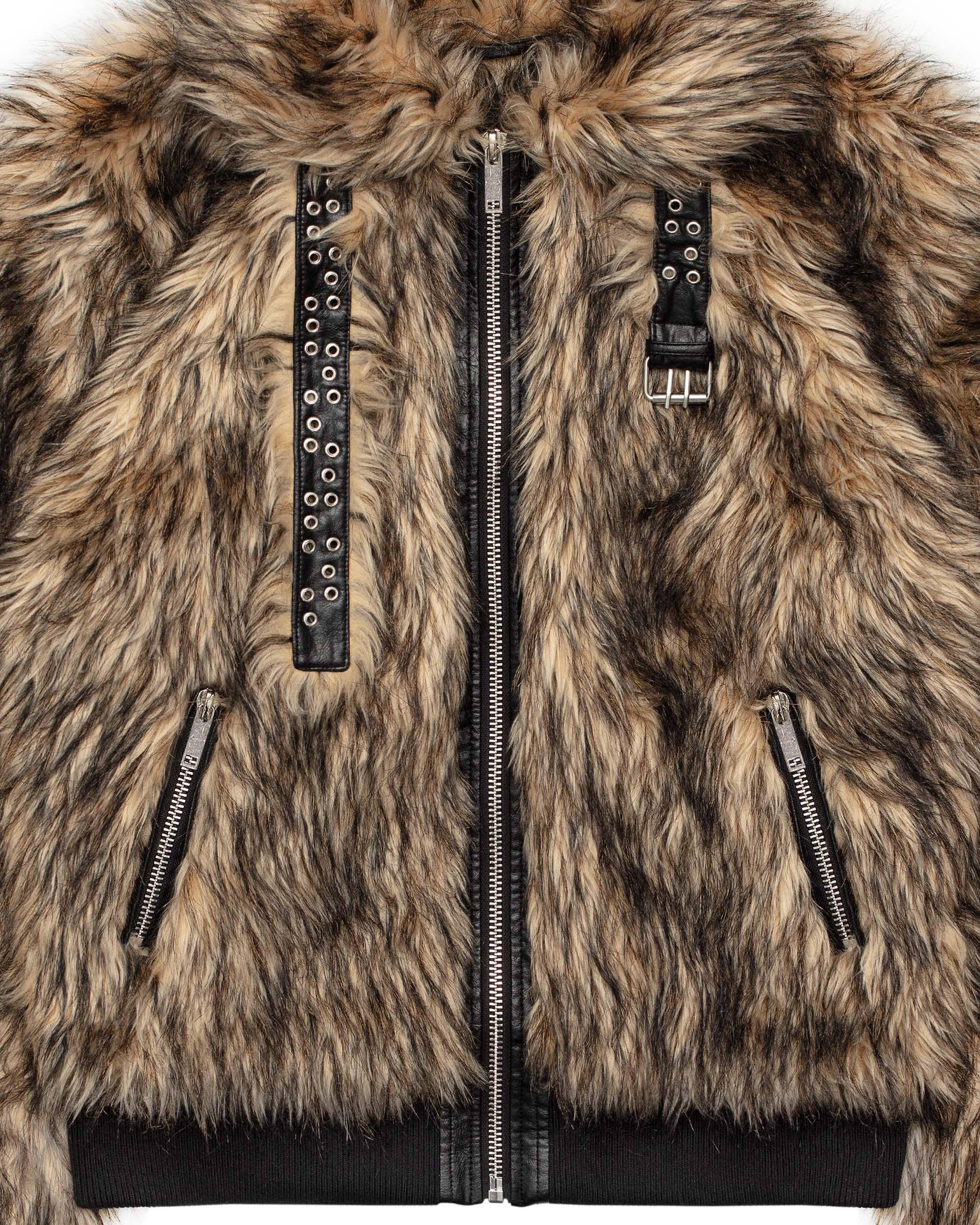 Fur bomber