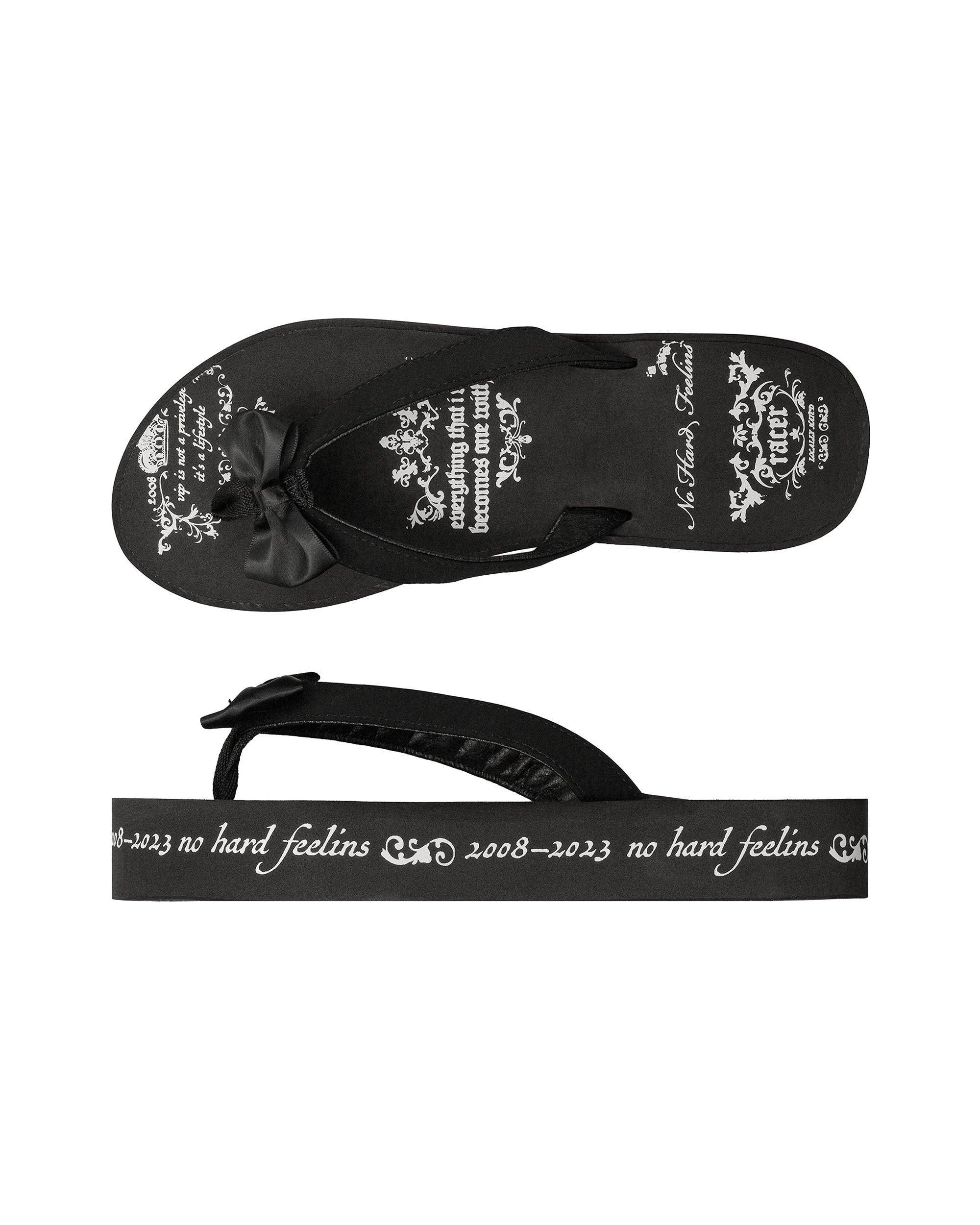 No hard feelins flip-flops