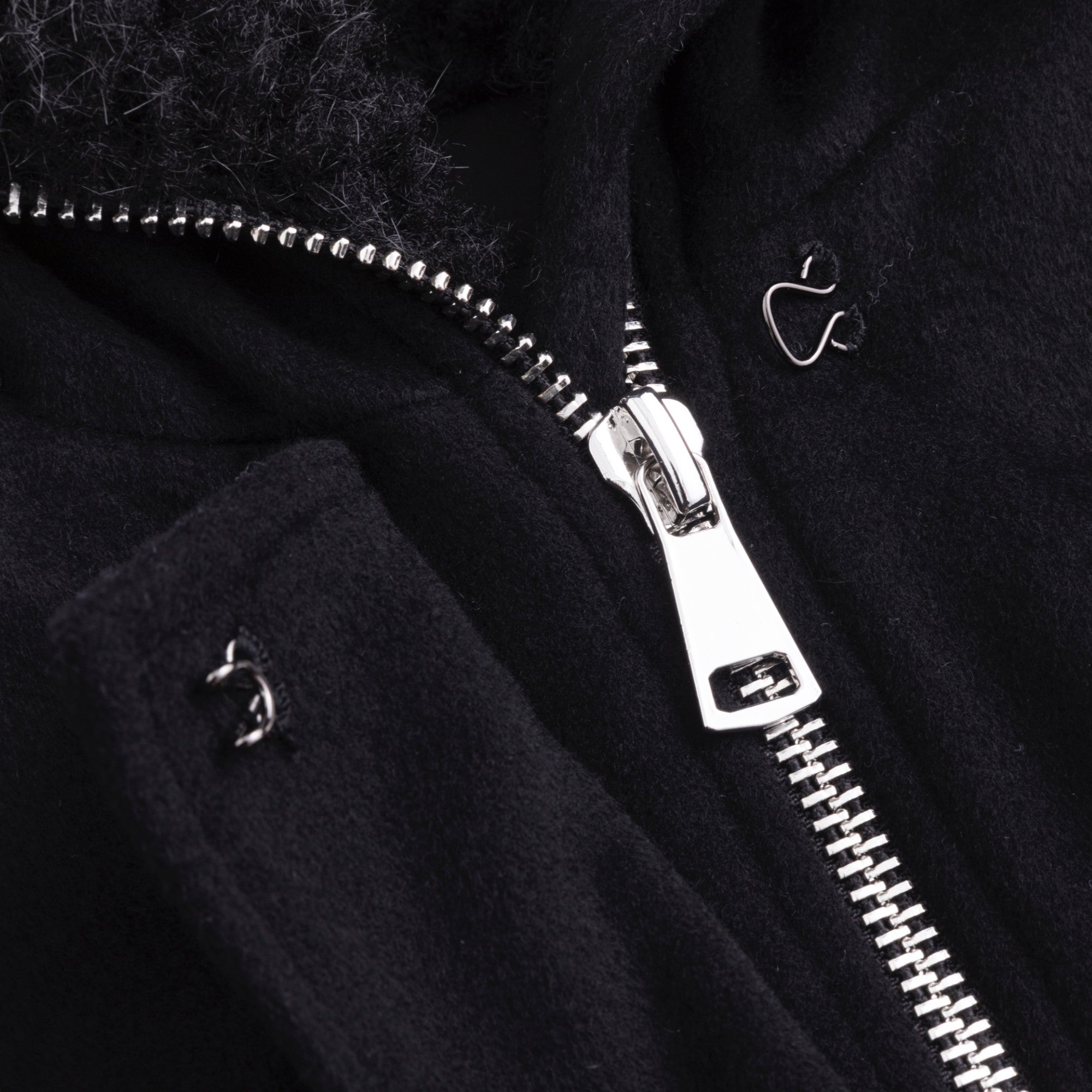Wool-blend n2b in black