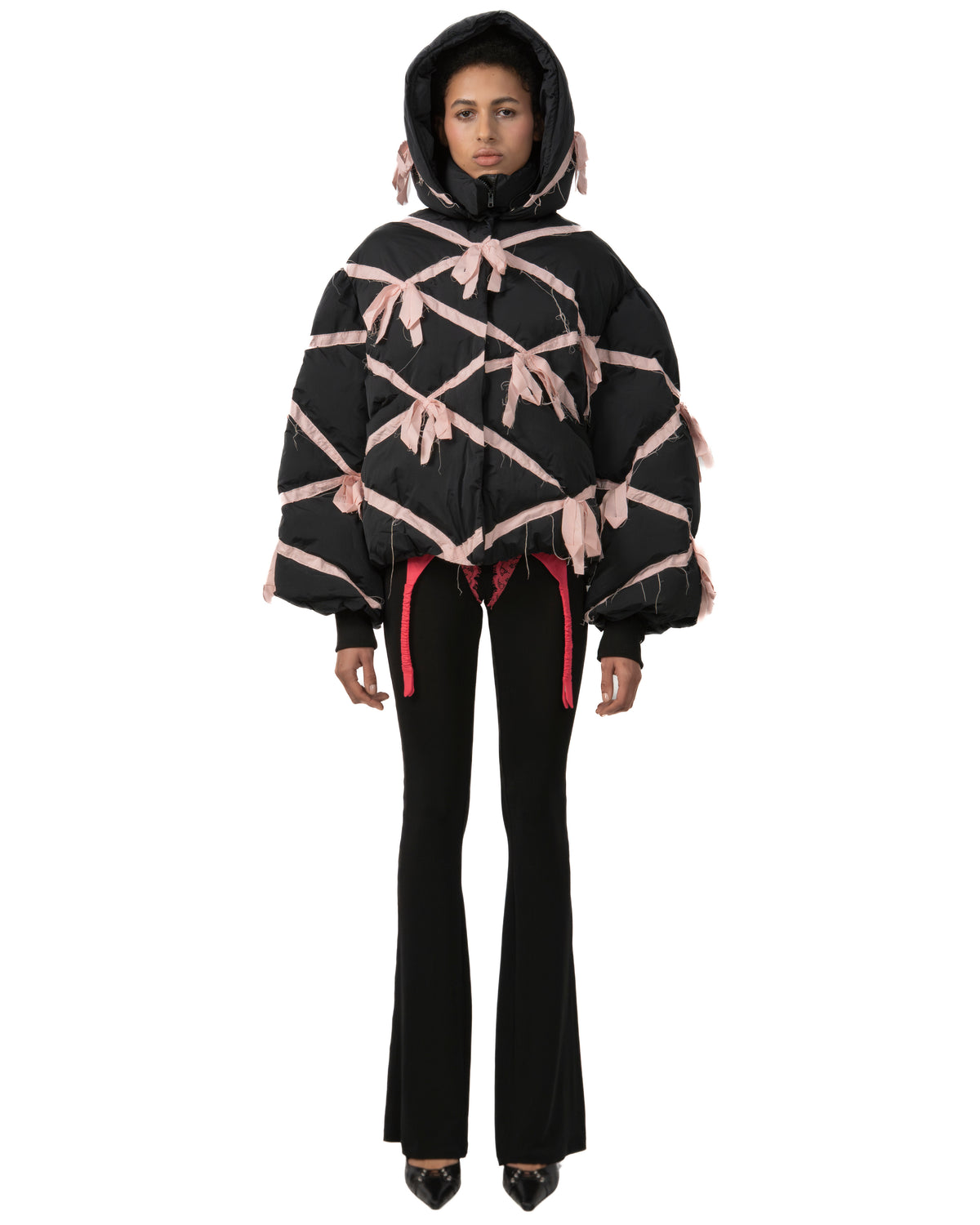 Bow ribbon puffer