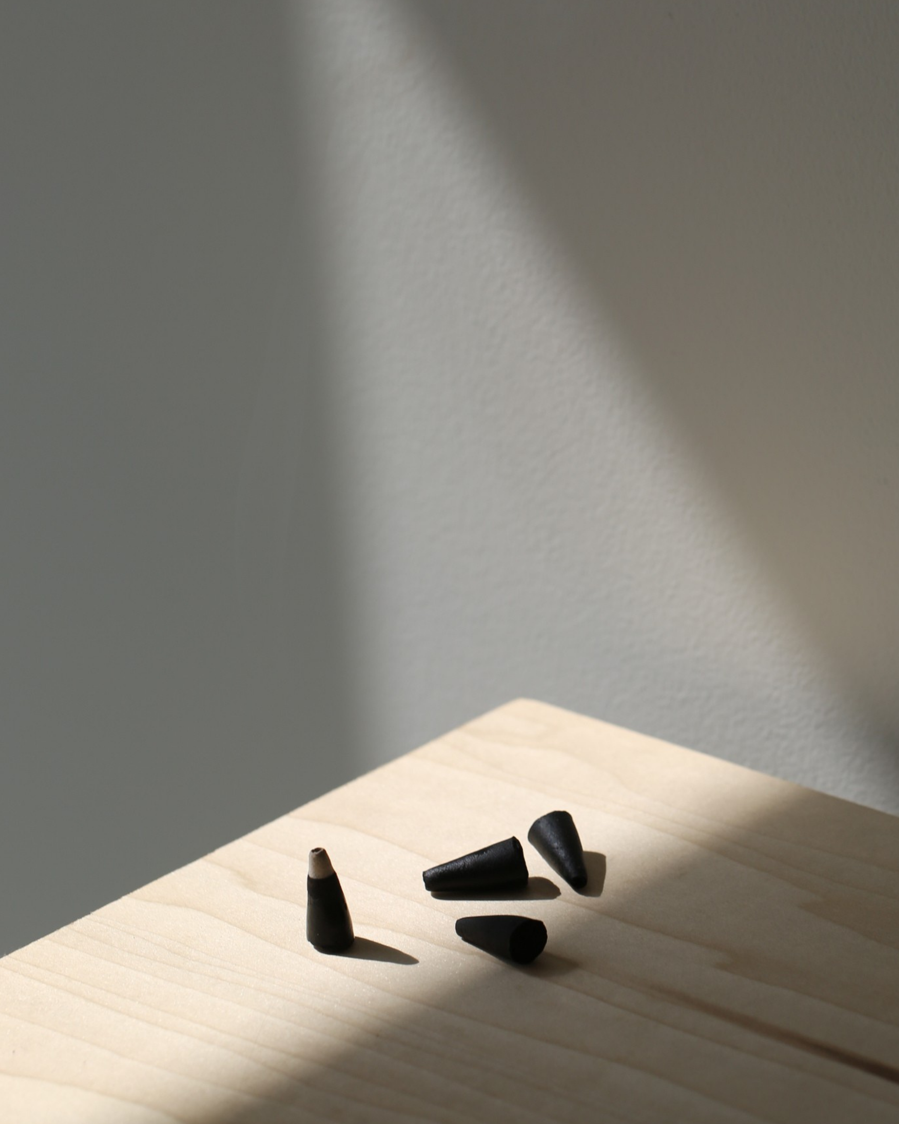 Gleam incense cone