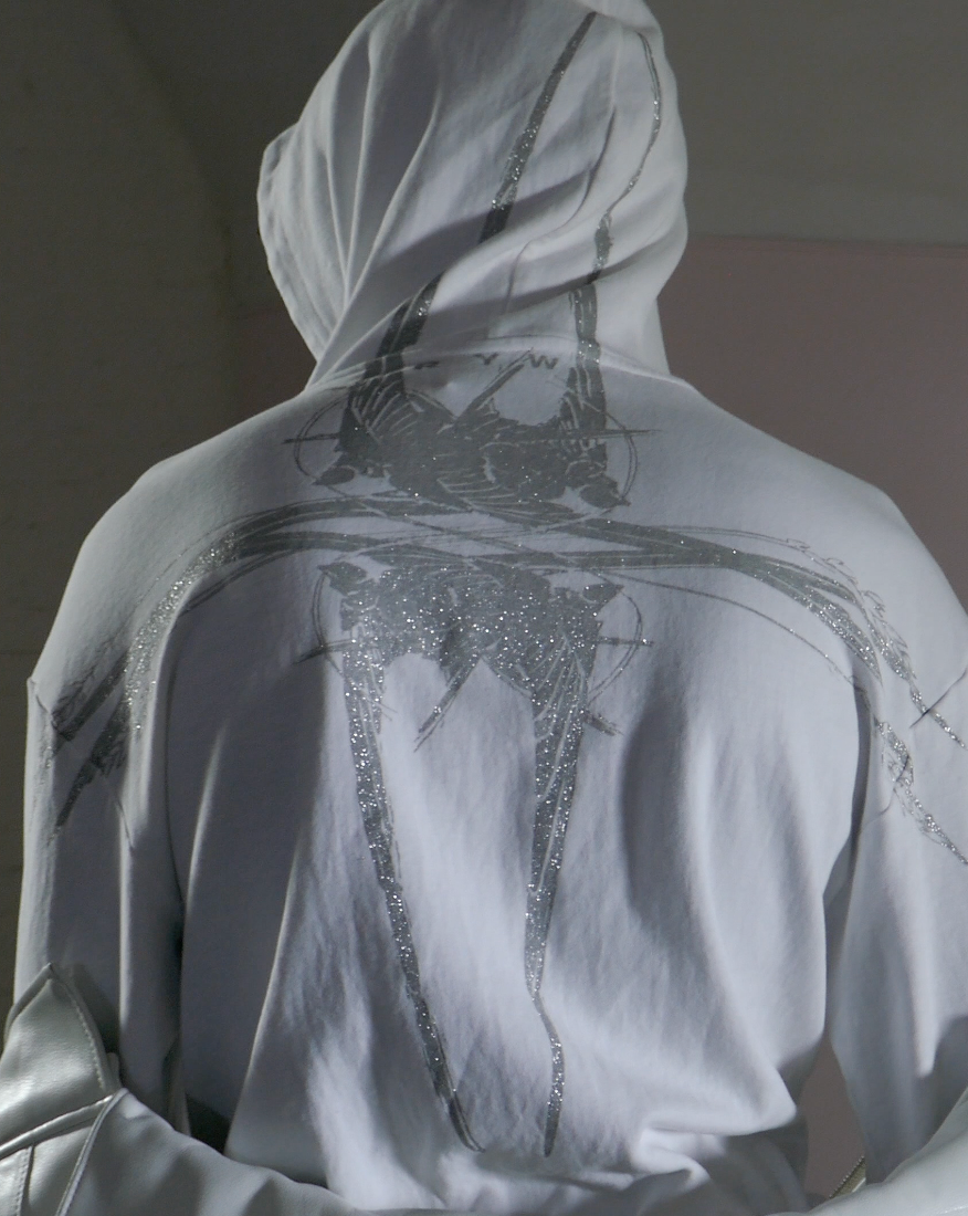 L.t.m.c zip-up