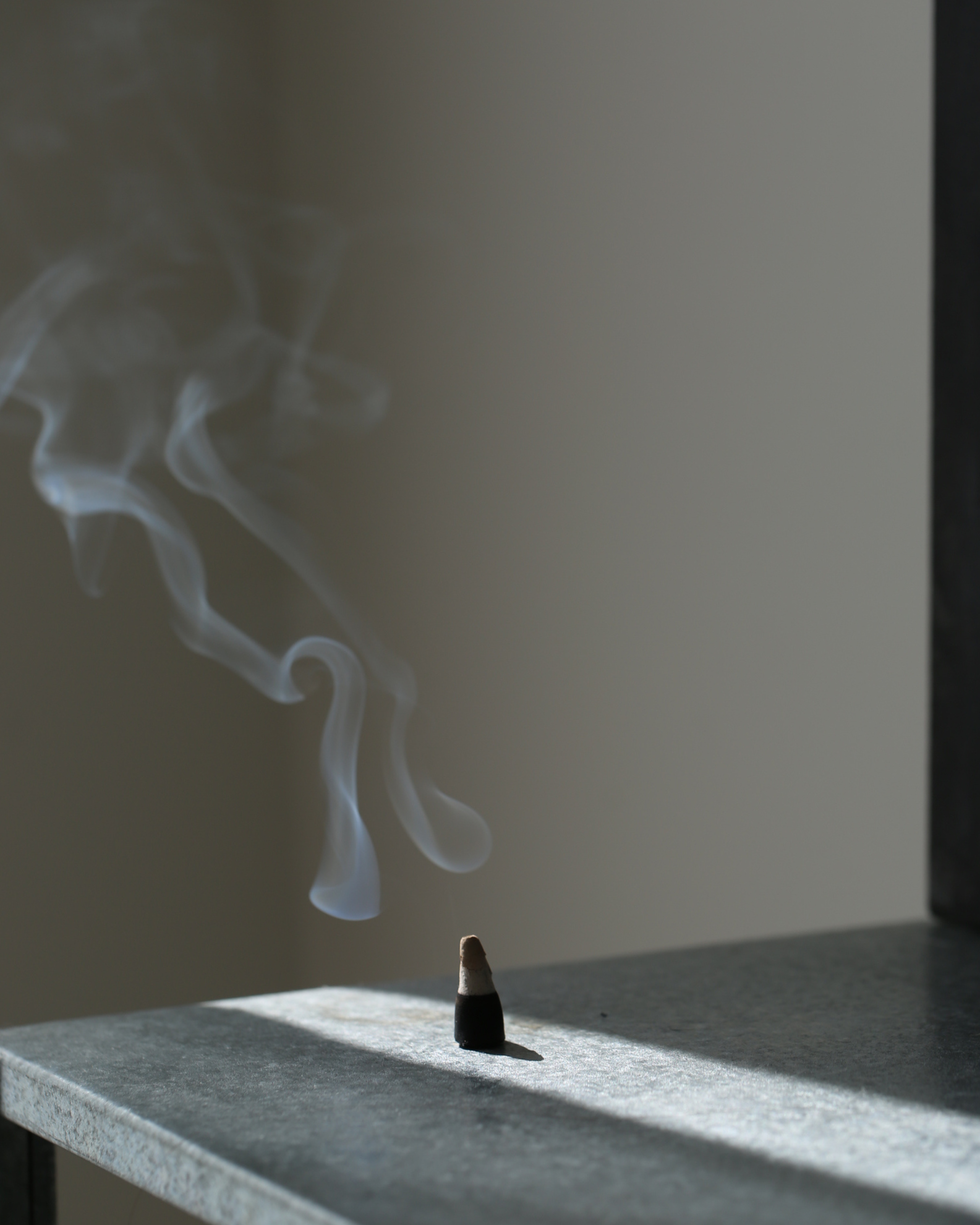 Gleam incense cone