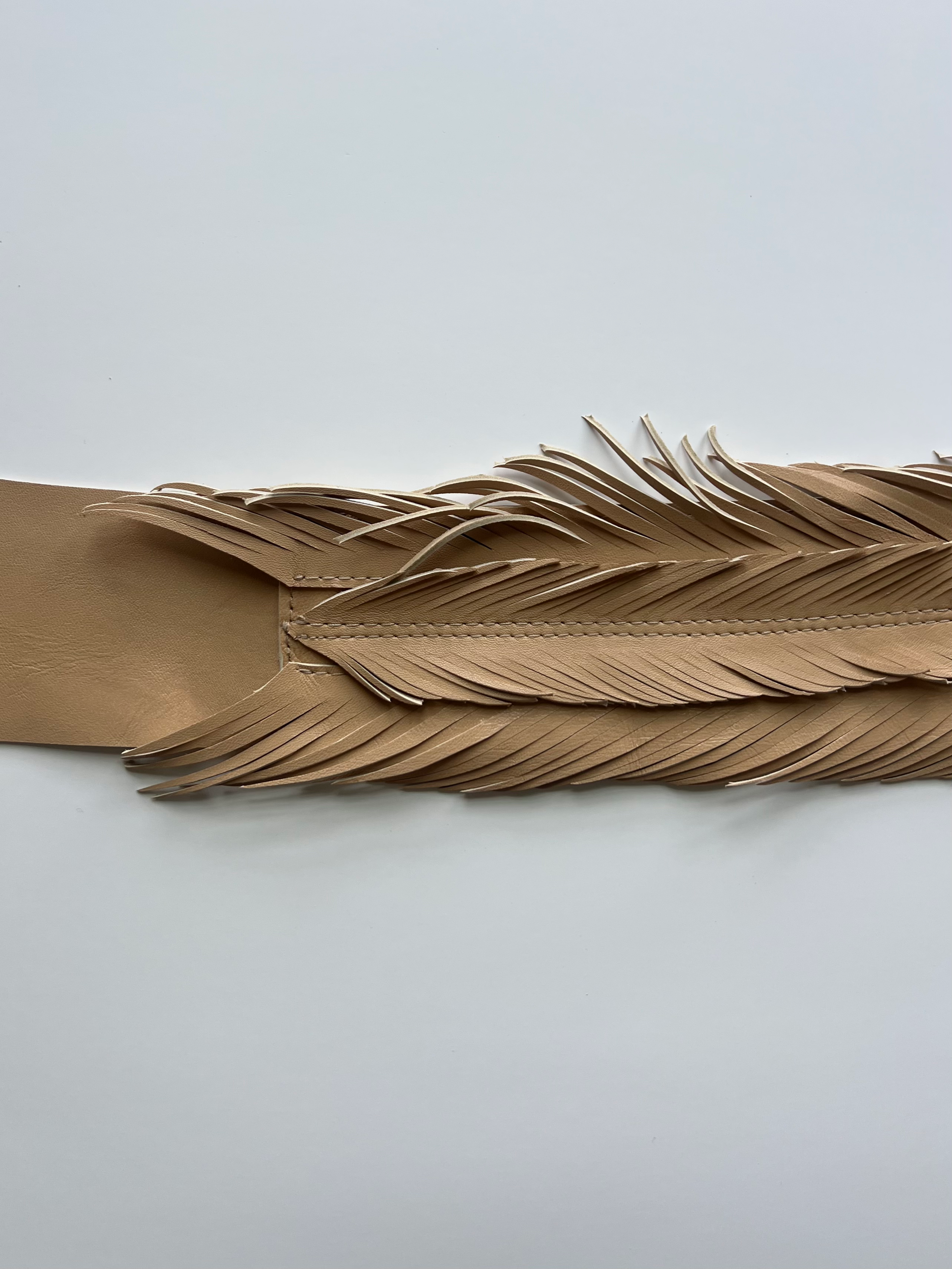 Leather feather belt