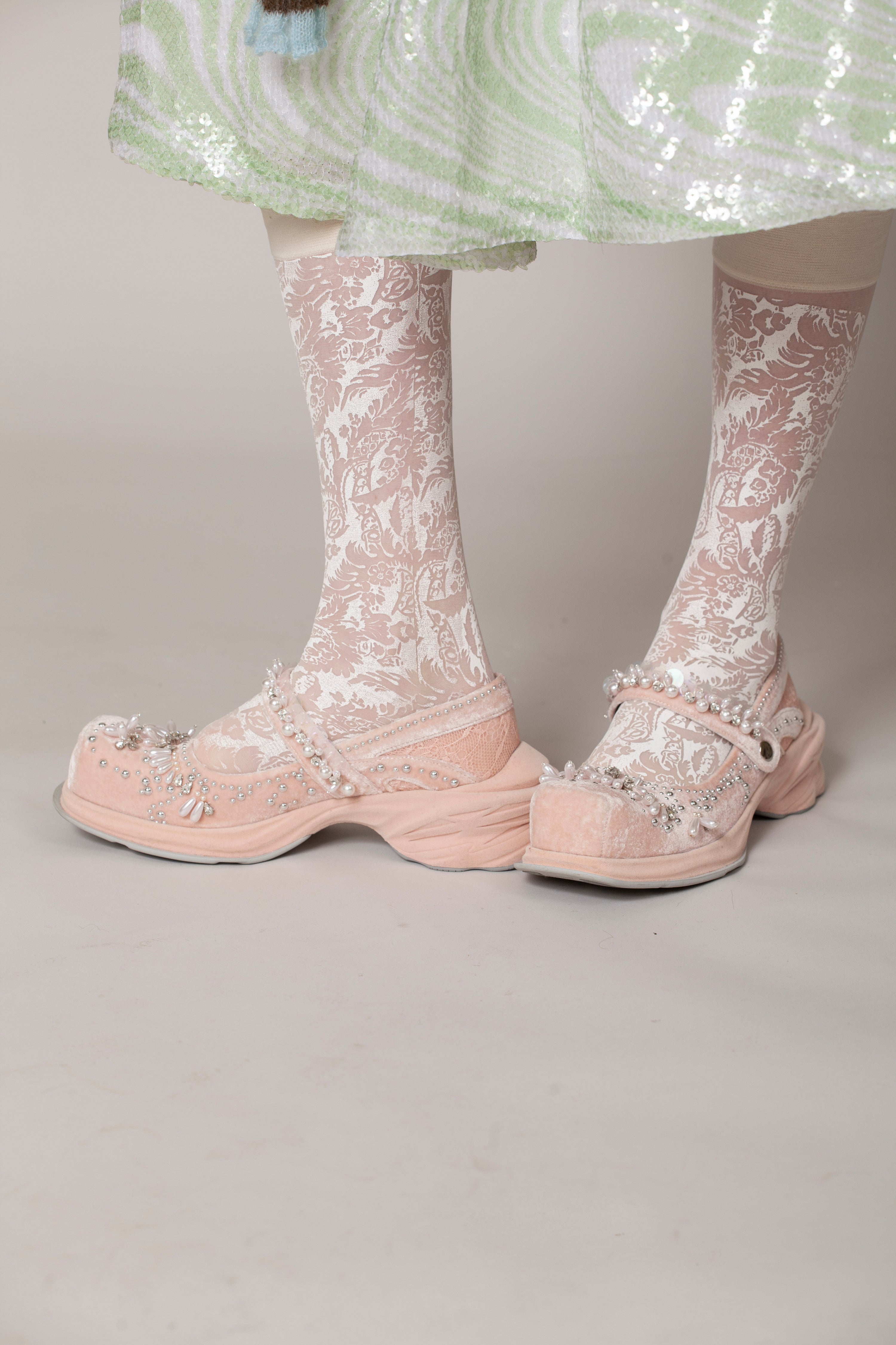 Velvet pearl shoes - pink