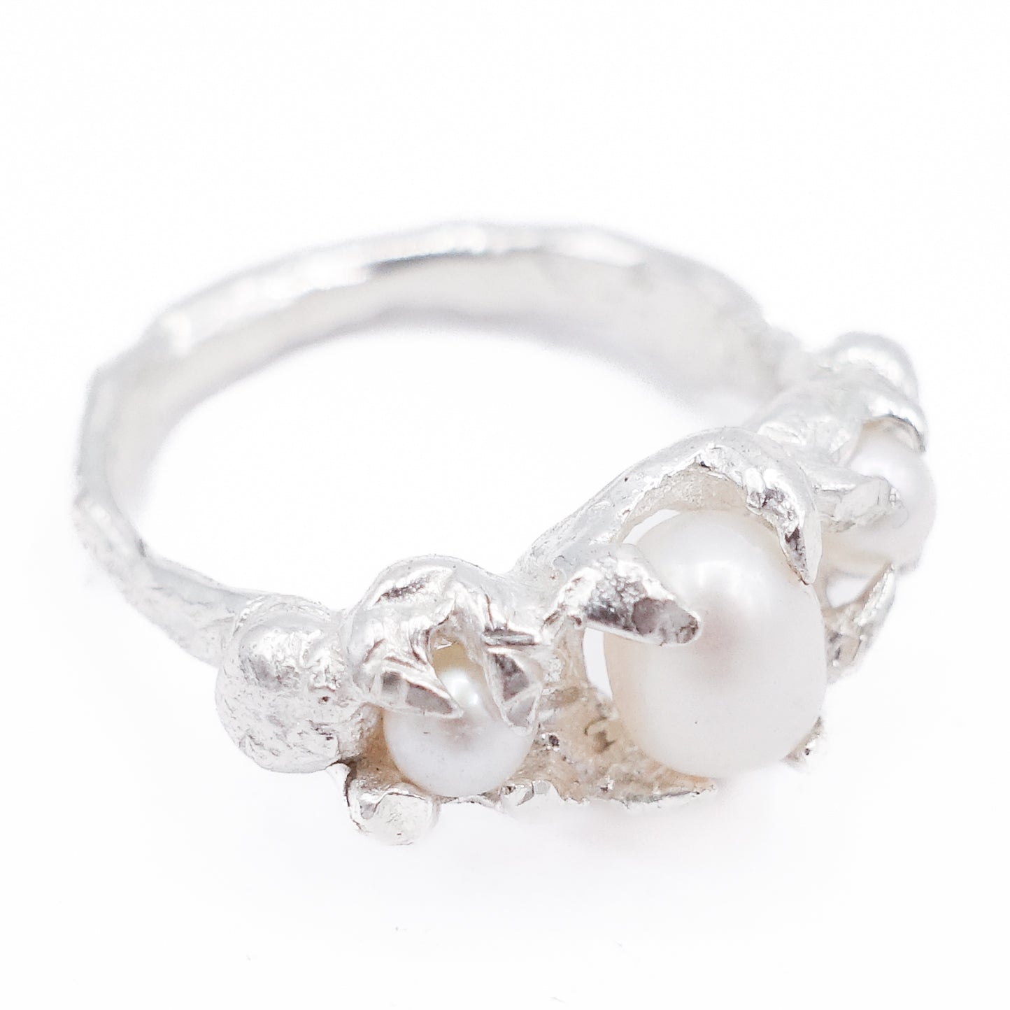 Maeve ring