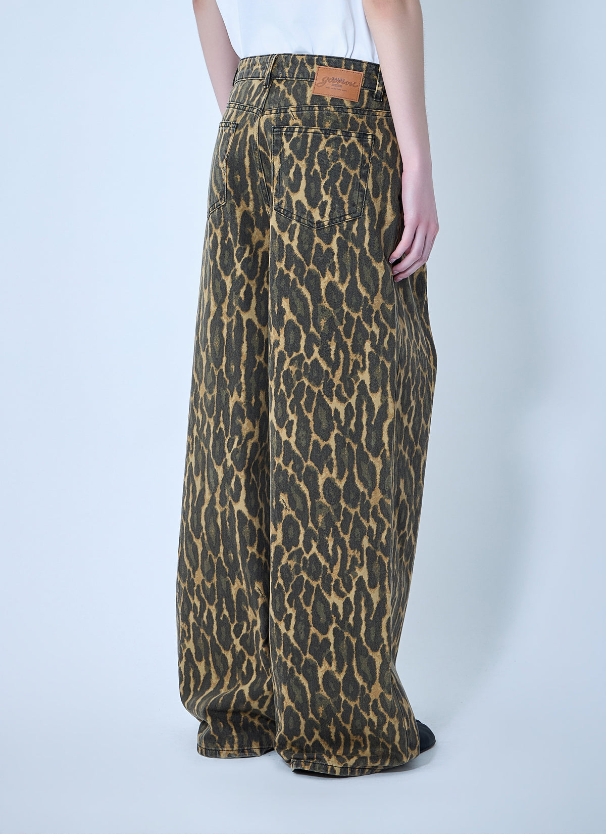 Print denim baggy jeans