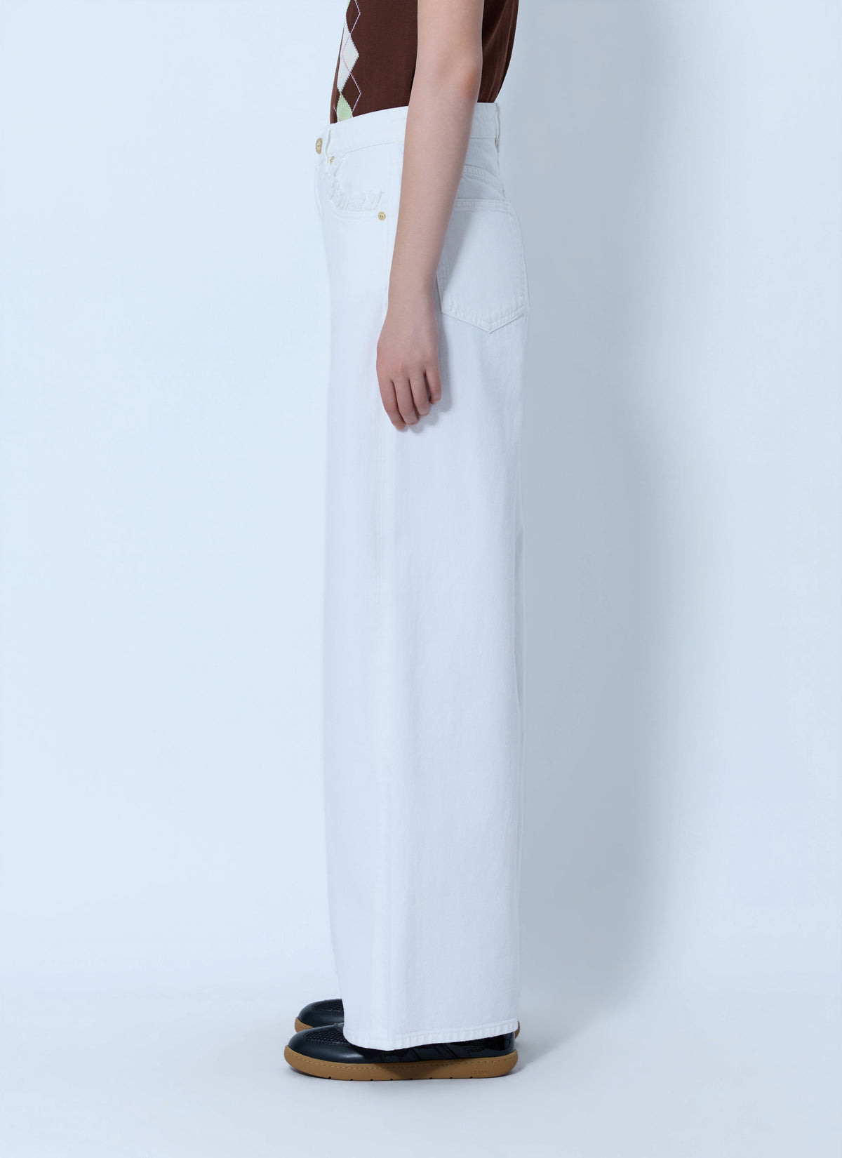 White denim lari jeans