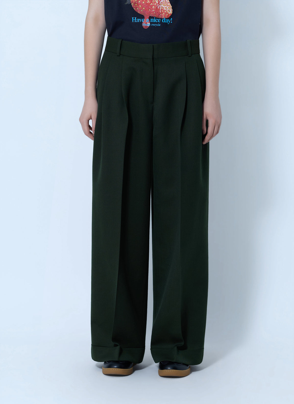 Single wool twill oversized pleated pants