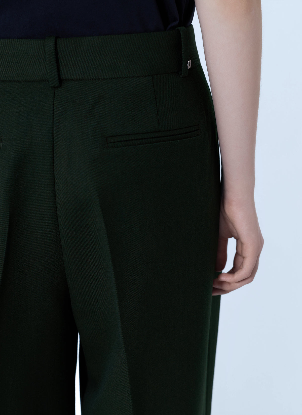 Single wool twill oversized pleated pants
