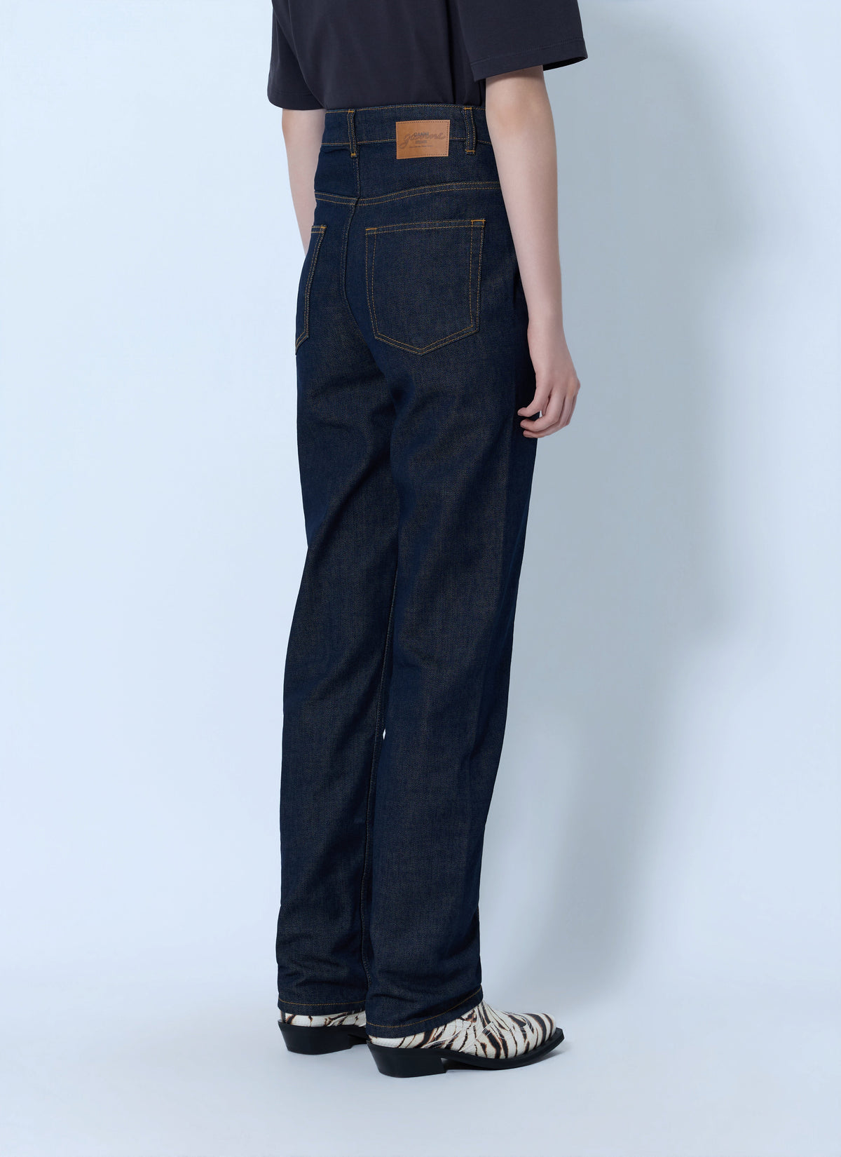 Slub denim fold jeans