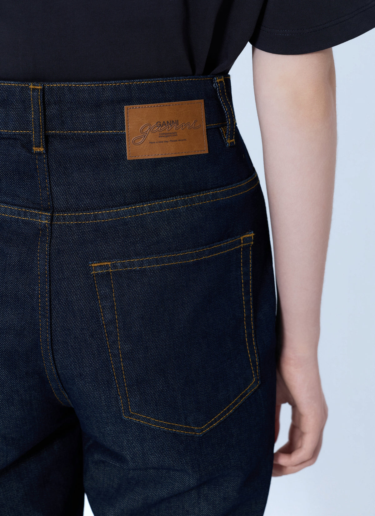 Slub denim fold jeans