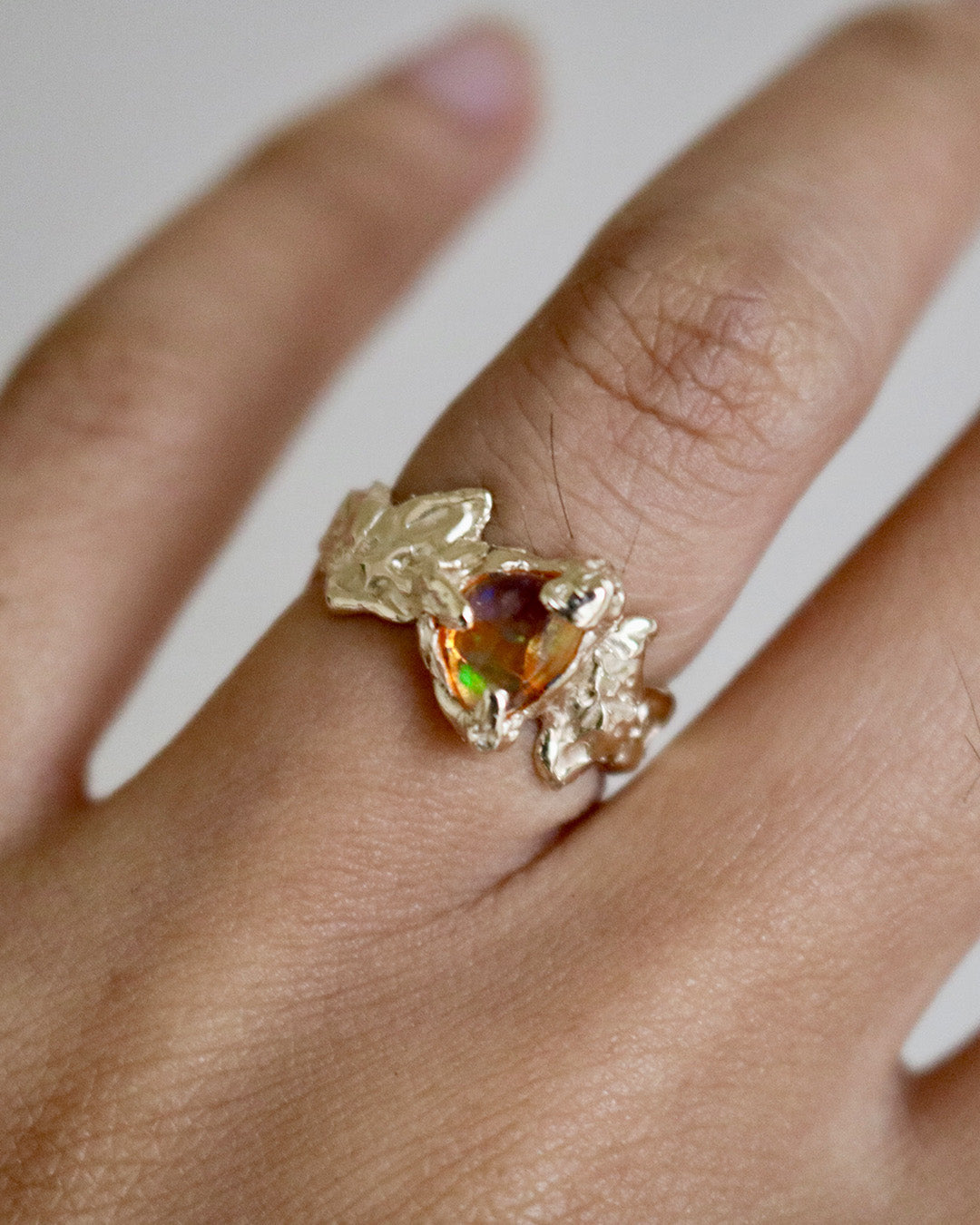Ignite ring - mexican opal - yellow/gold