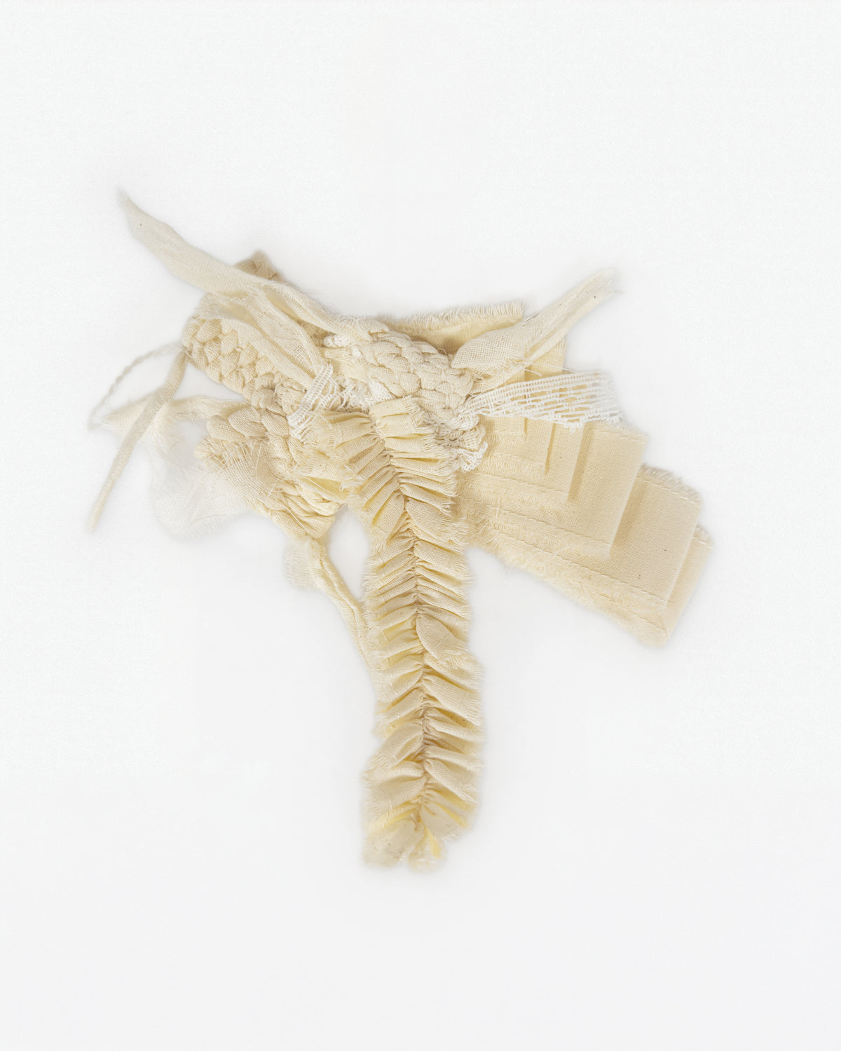 007-07  cloth brooch