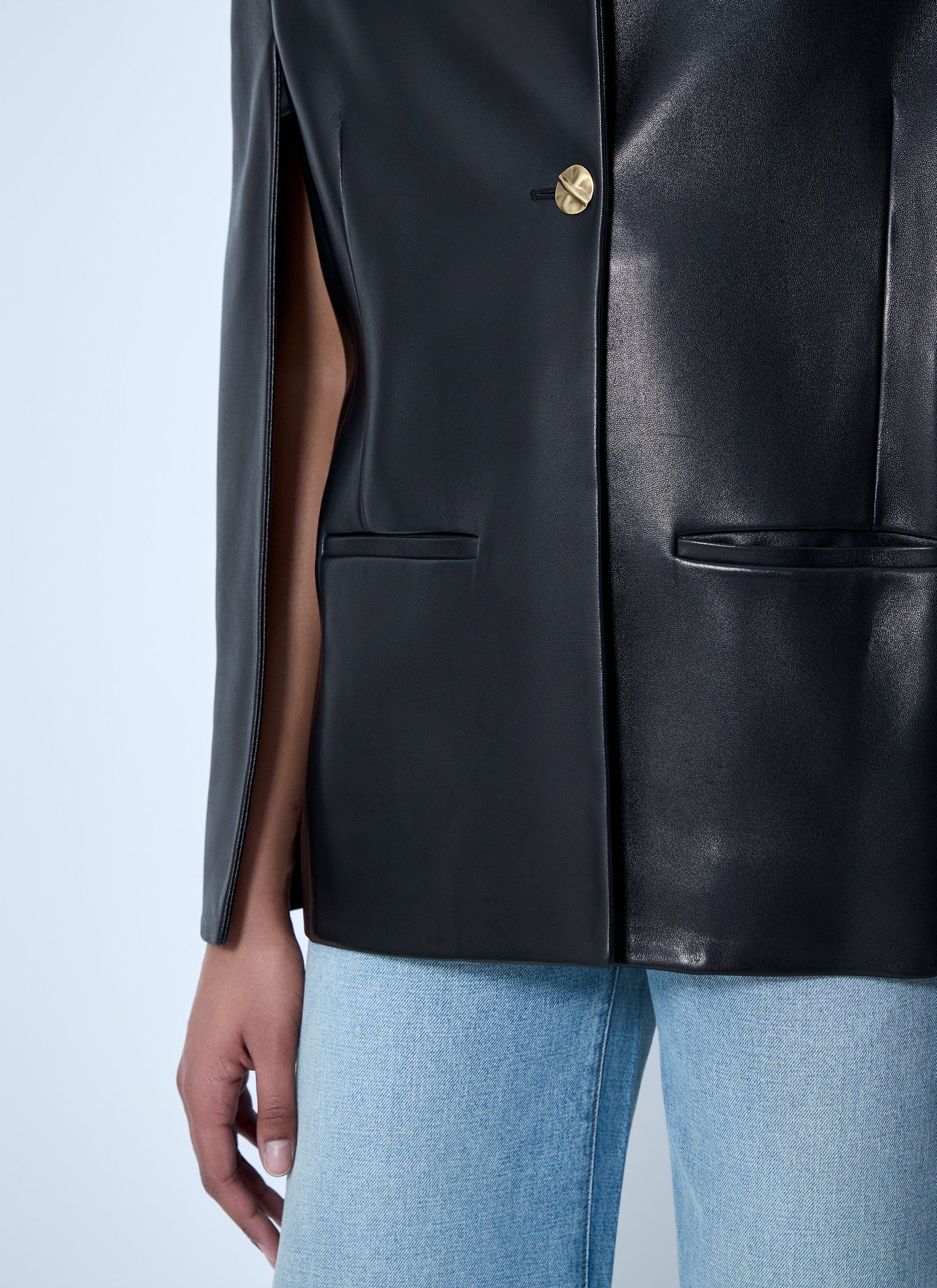 Single-breasted leather jacket