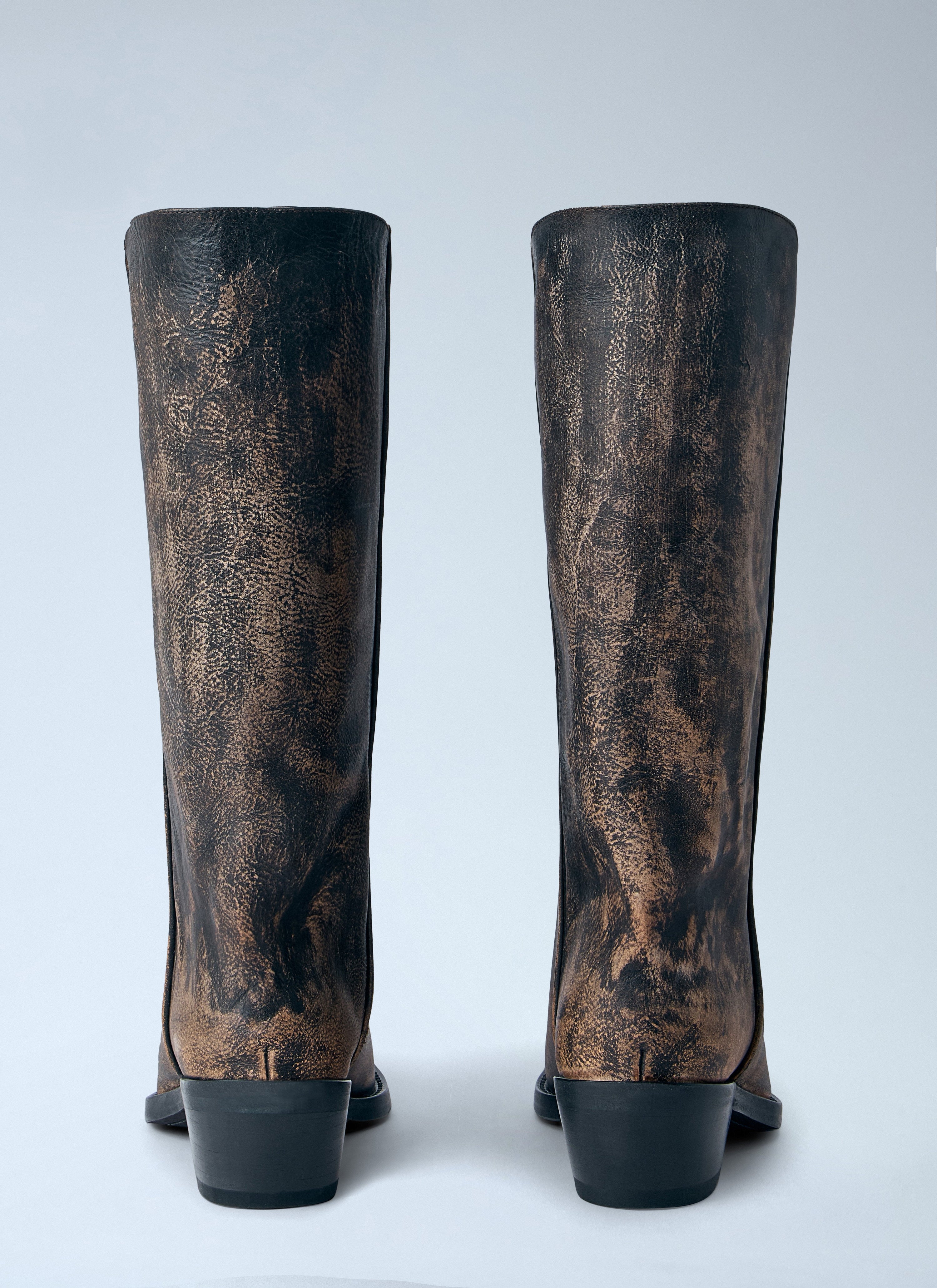Clive boots