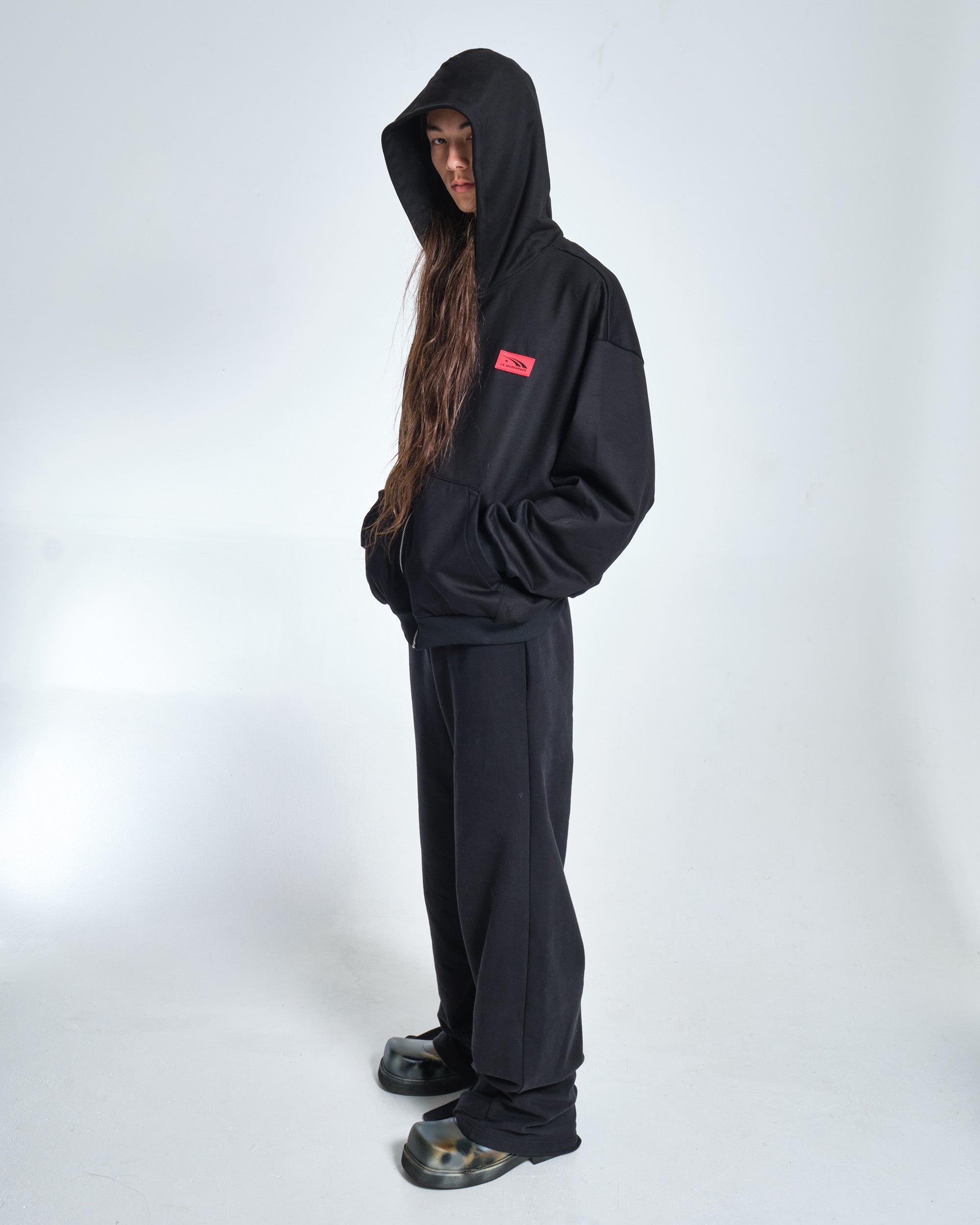 Essential hoodie
