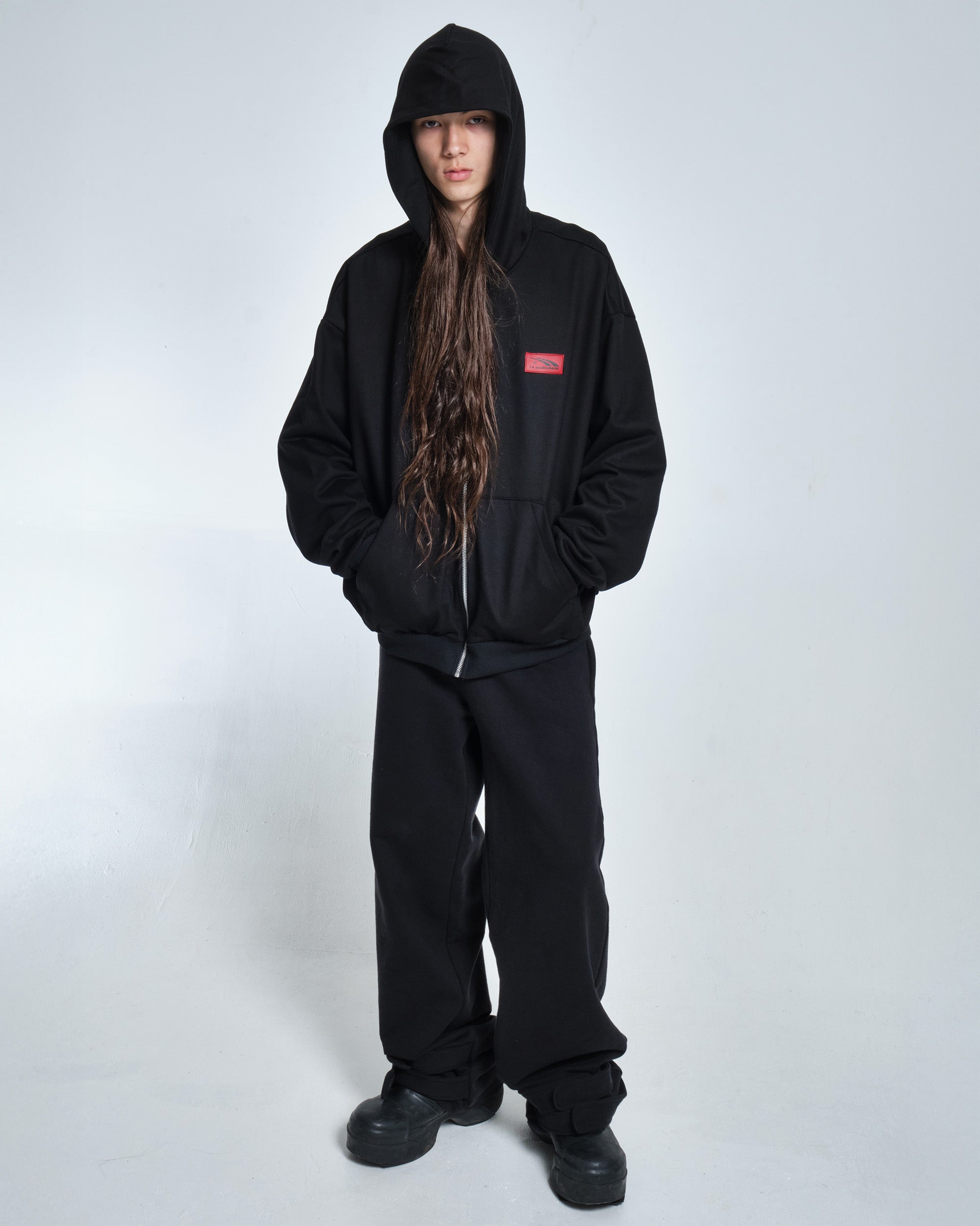 Essential hoodie
