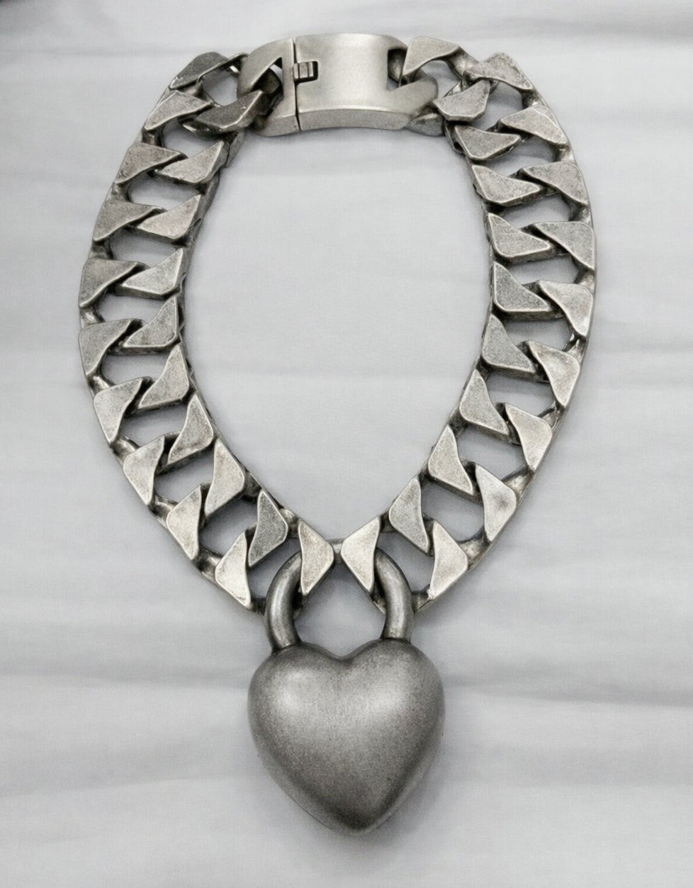 The charm choker