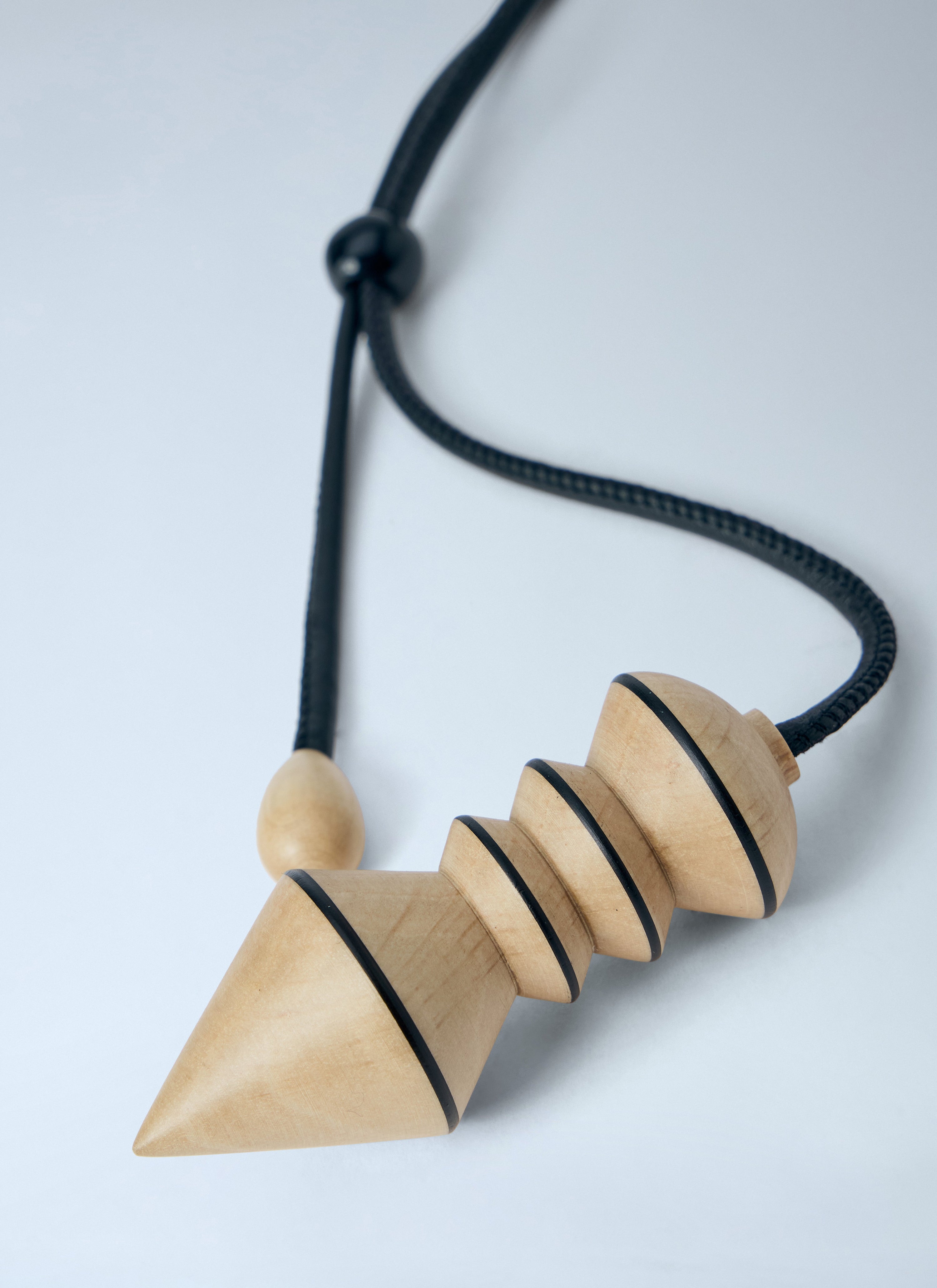 Pendulum bag charm