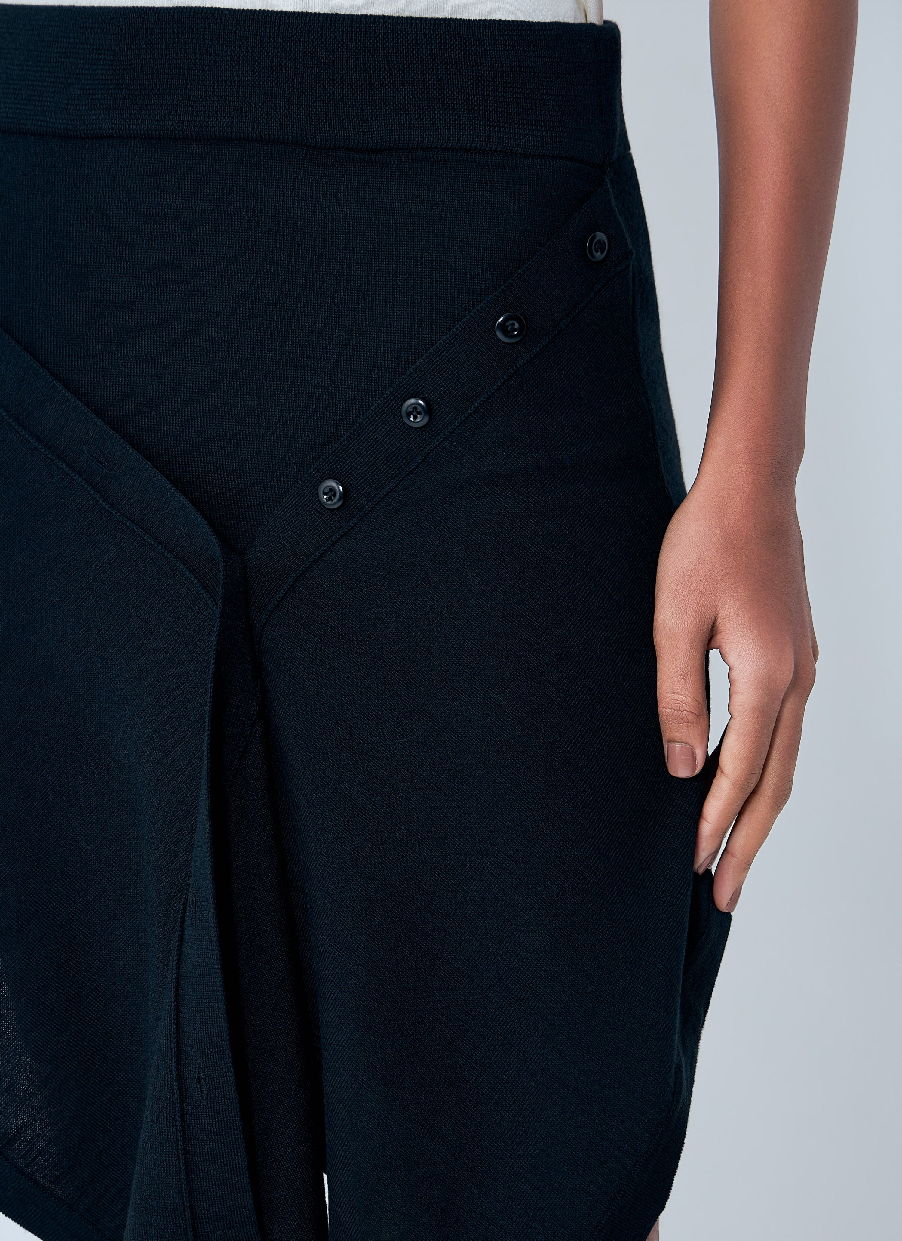 Buttoned skirt
