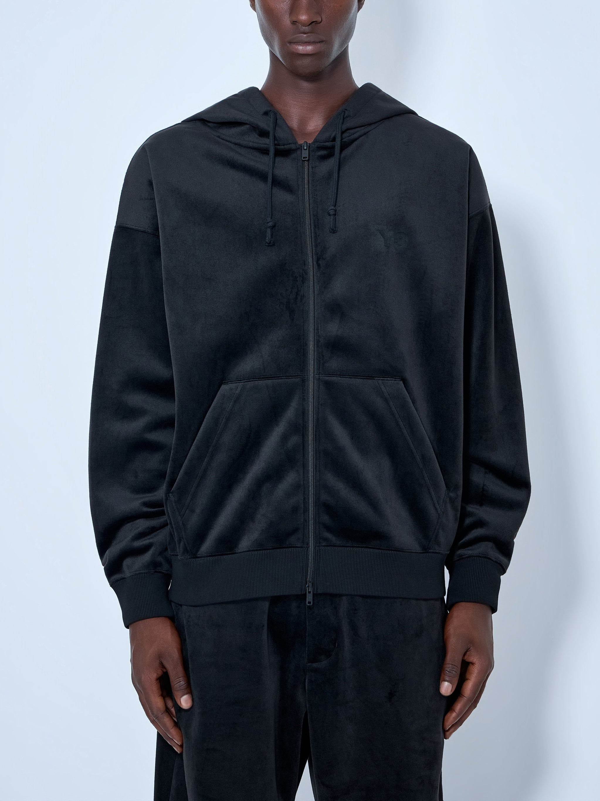 Zip-up hoodie with ribbed trims