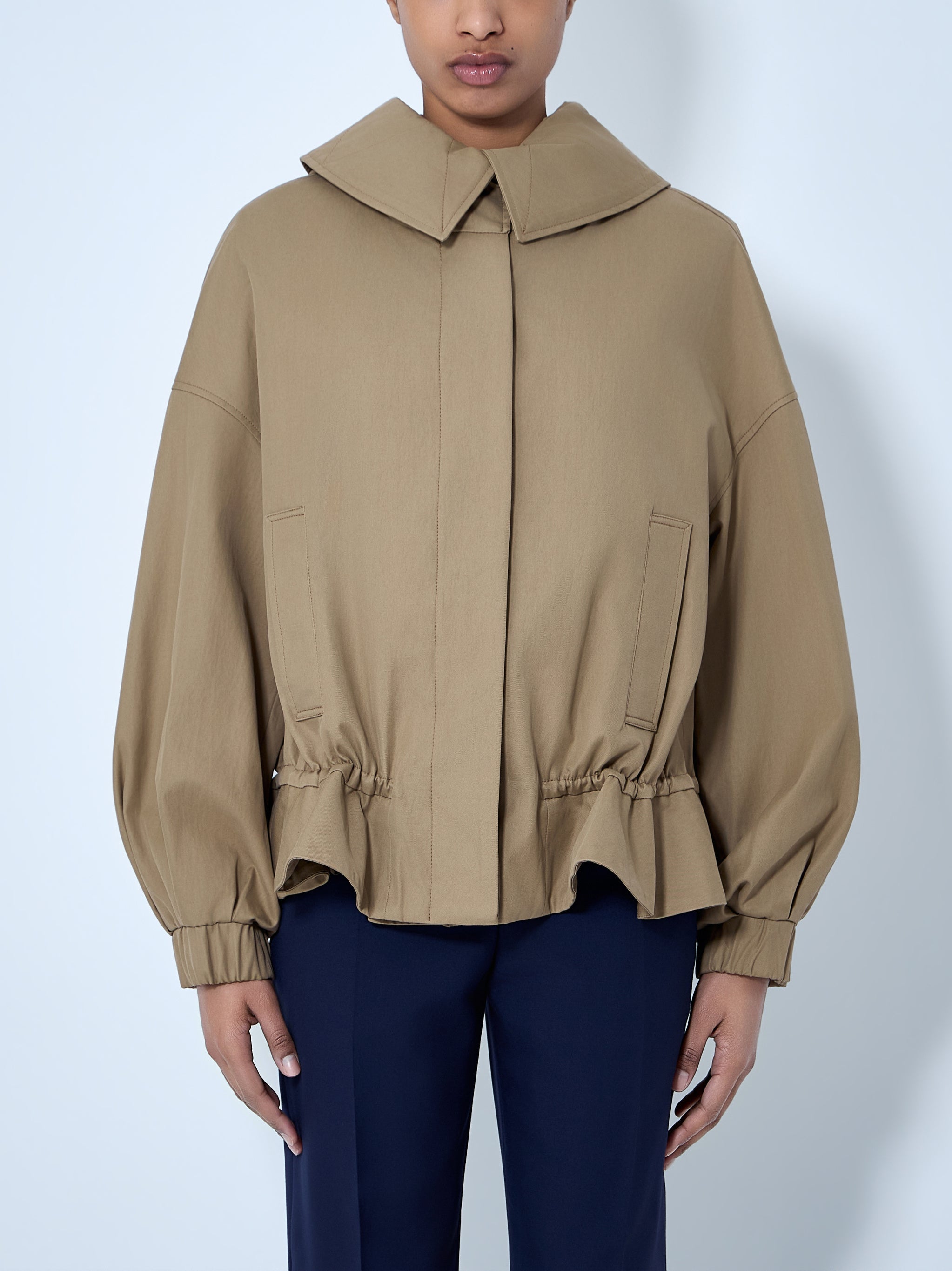 Structured collar jacket