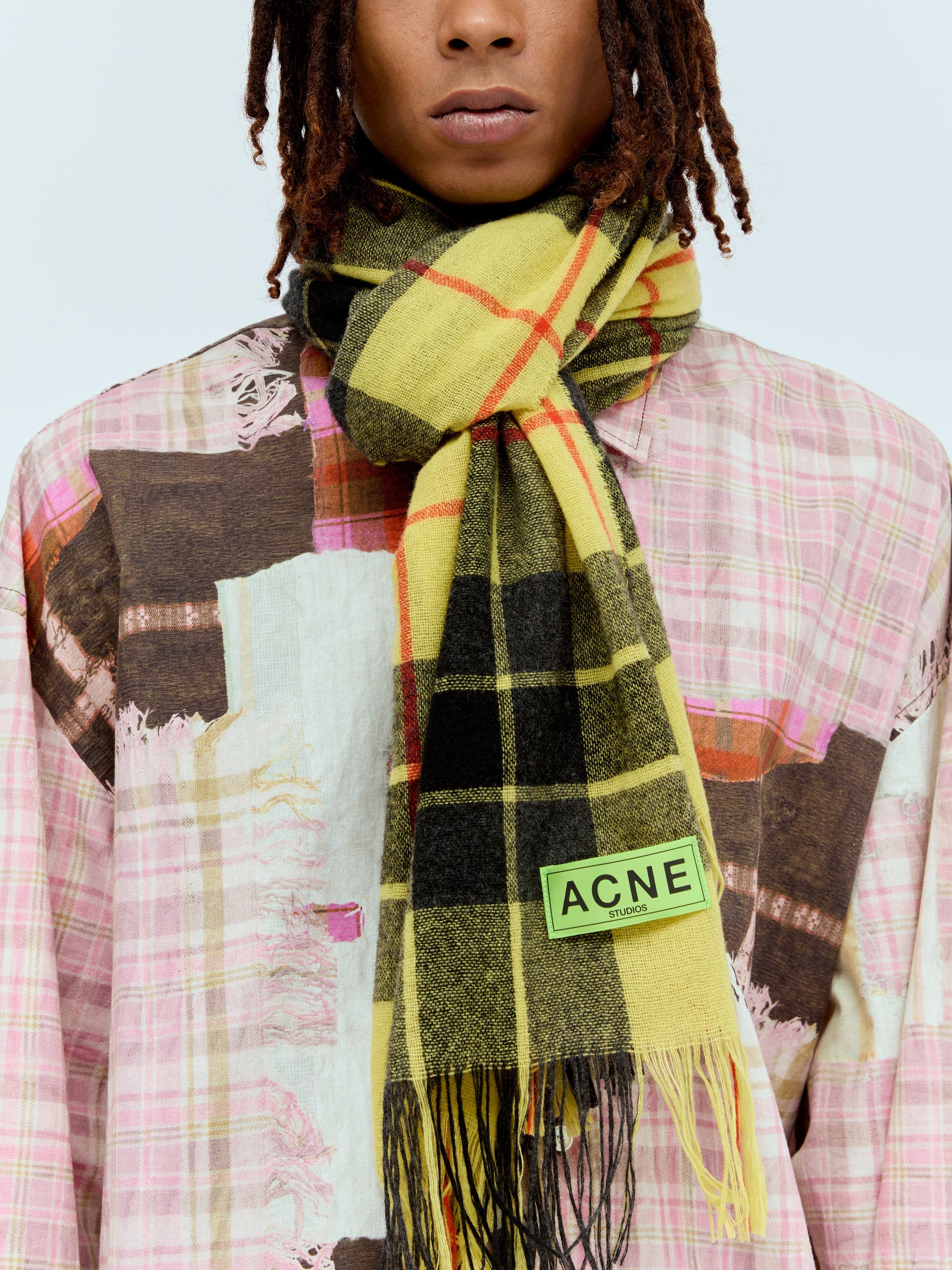 Check fringe scarf