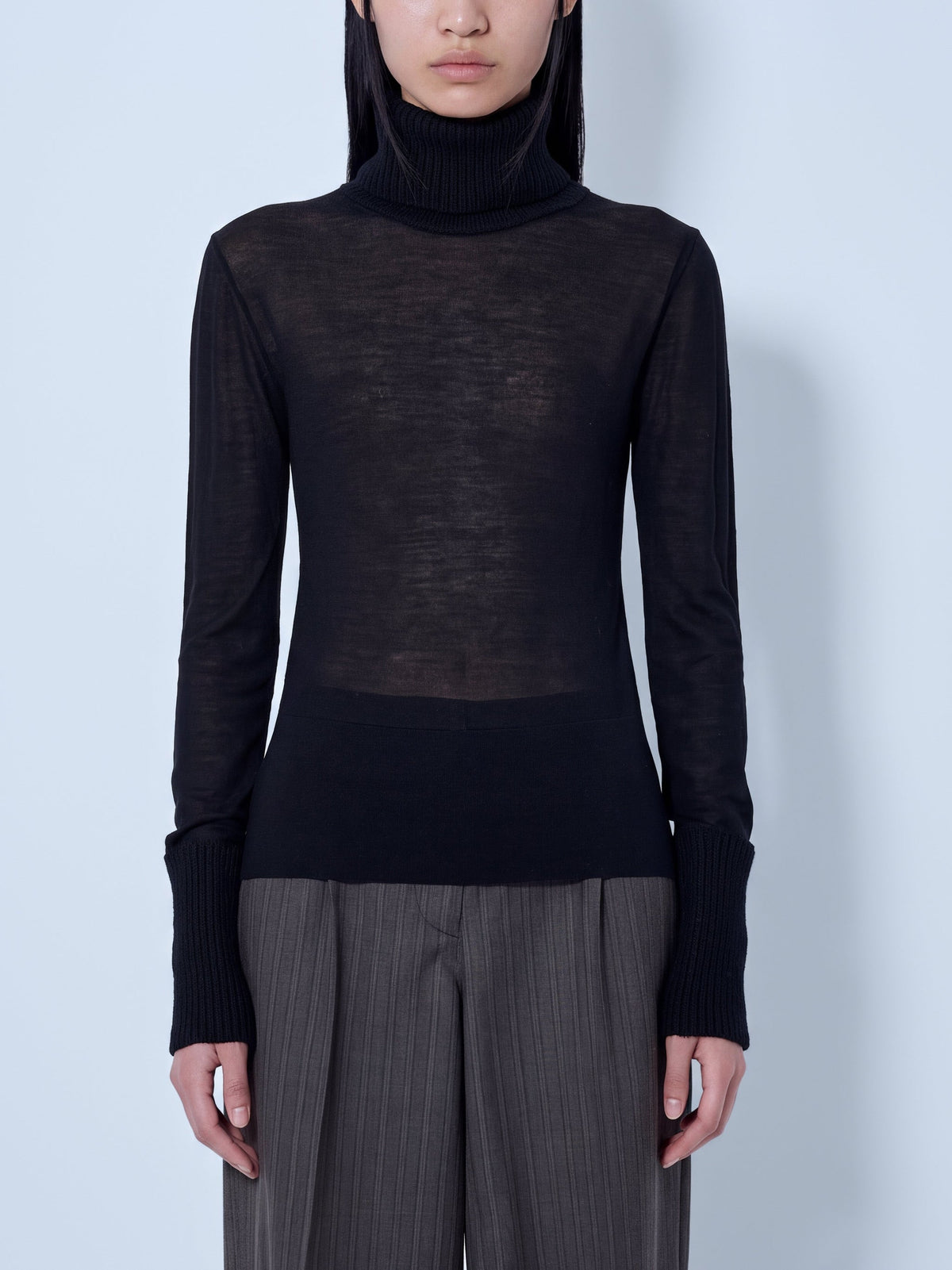 Inverse turtleneck