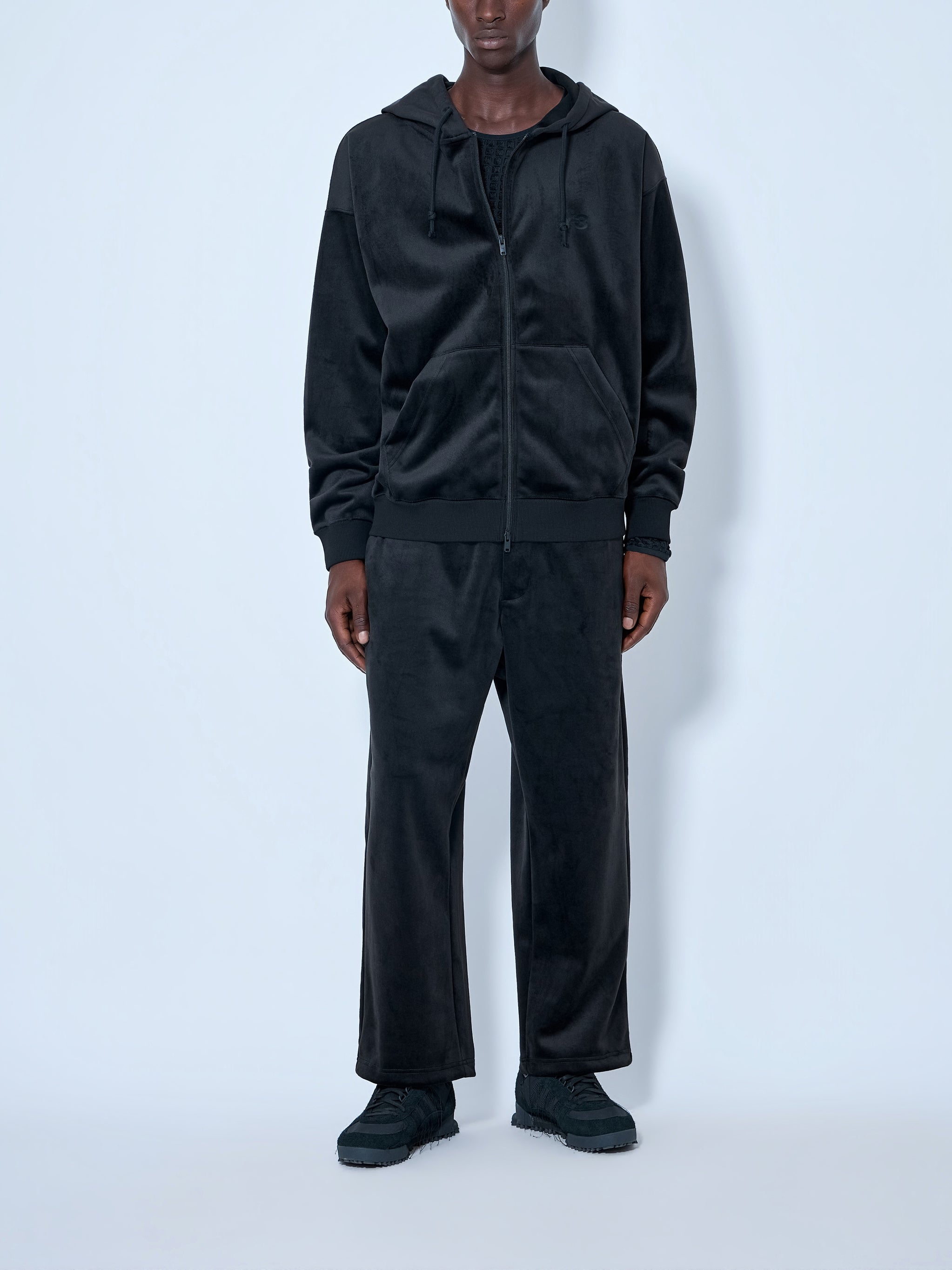 Zip-up hoodie with ribbed trims