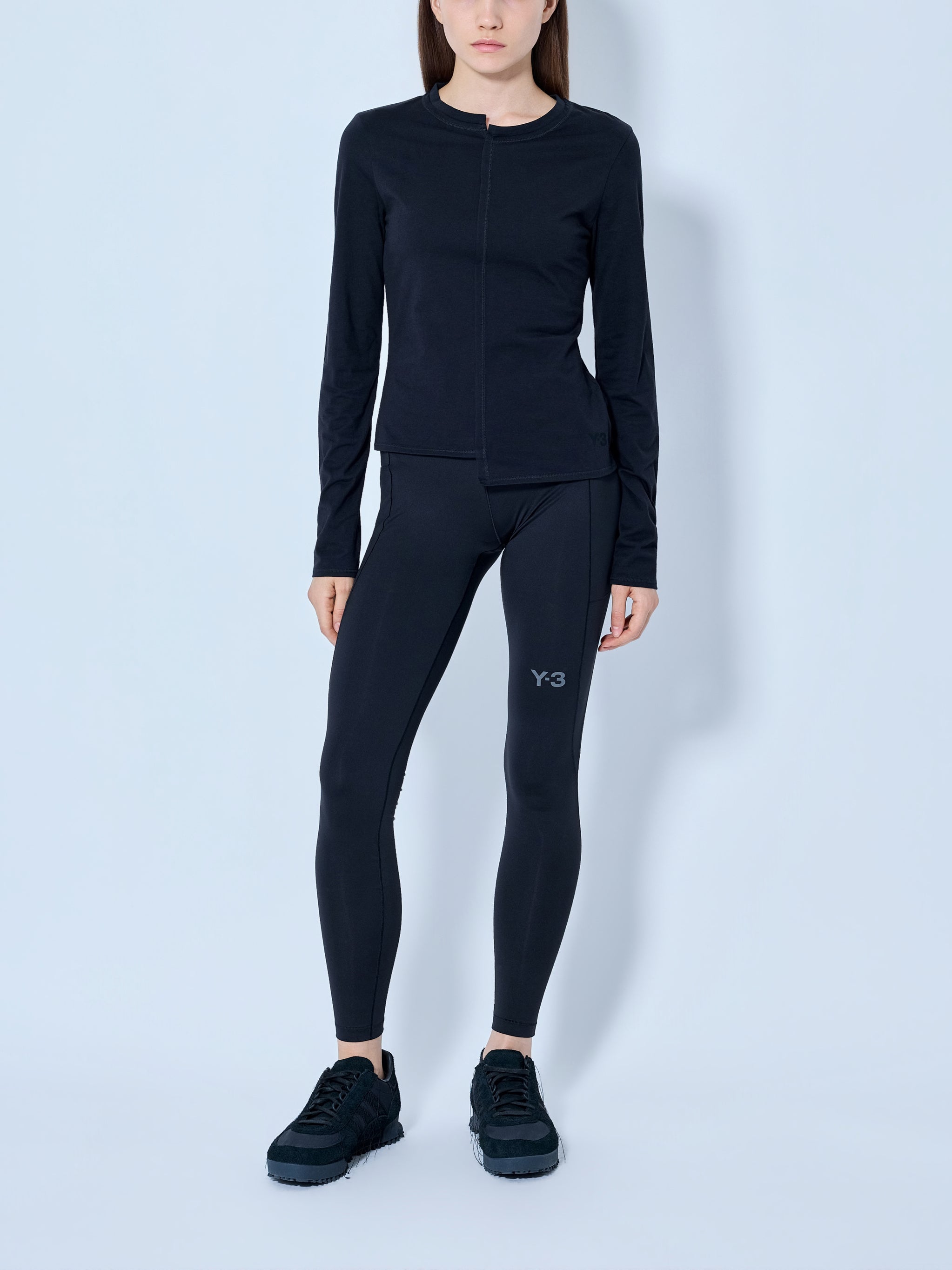 Long sleeve crewneck top