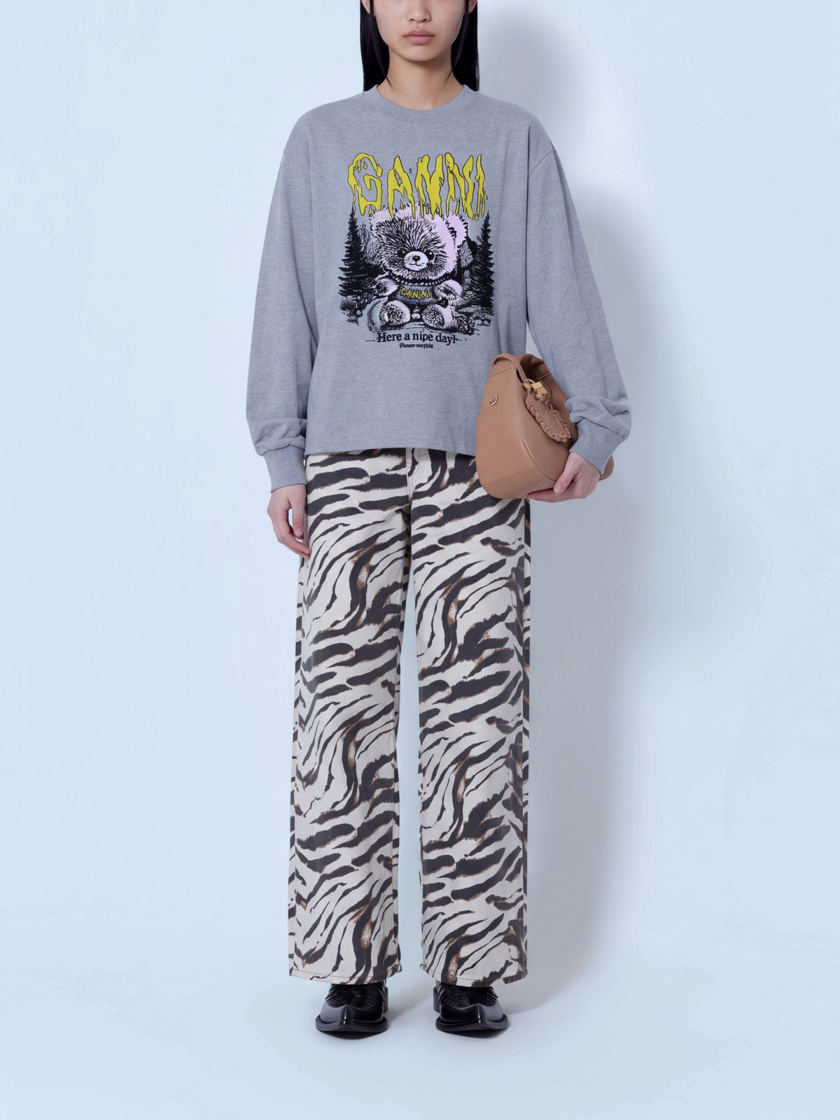 Print denim lari jeans