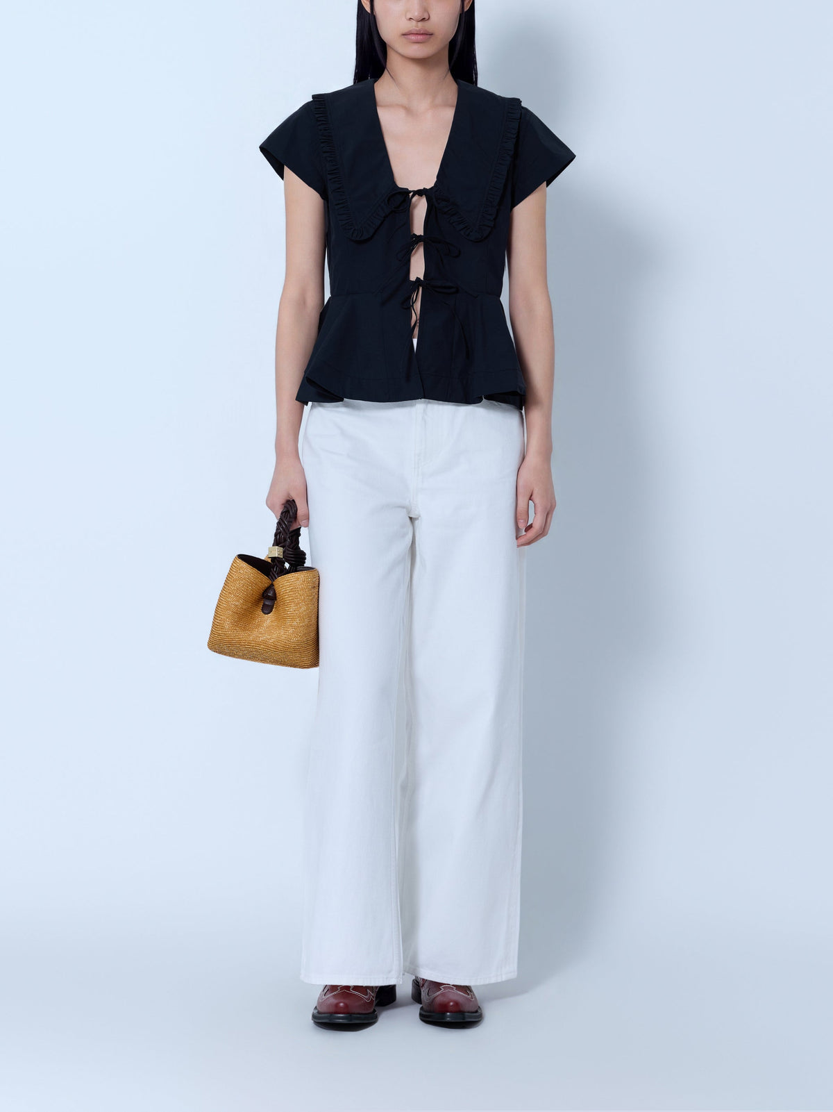 Compact poplin collar blouse