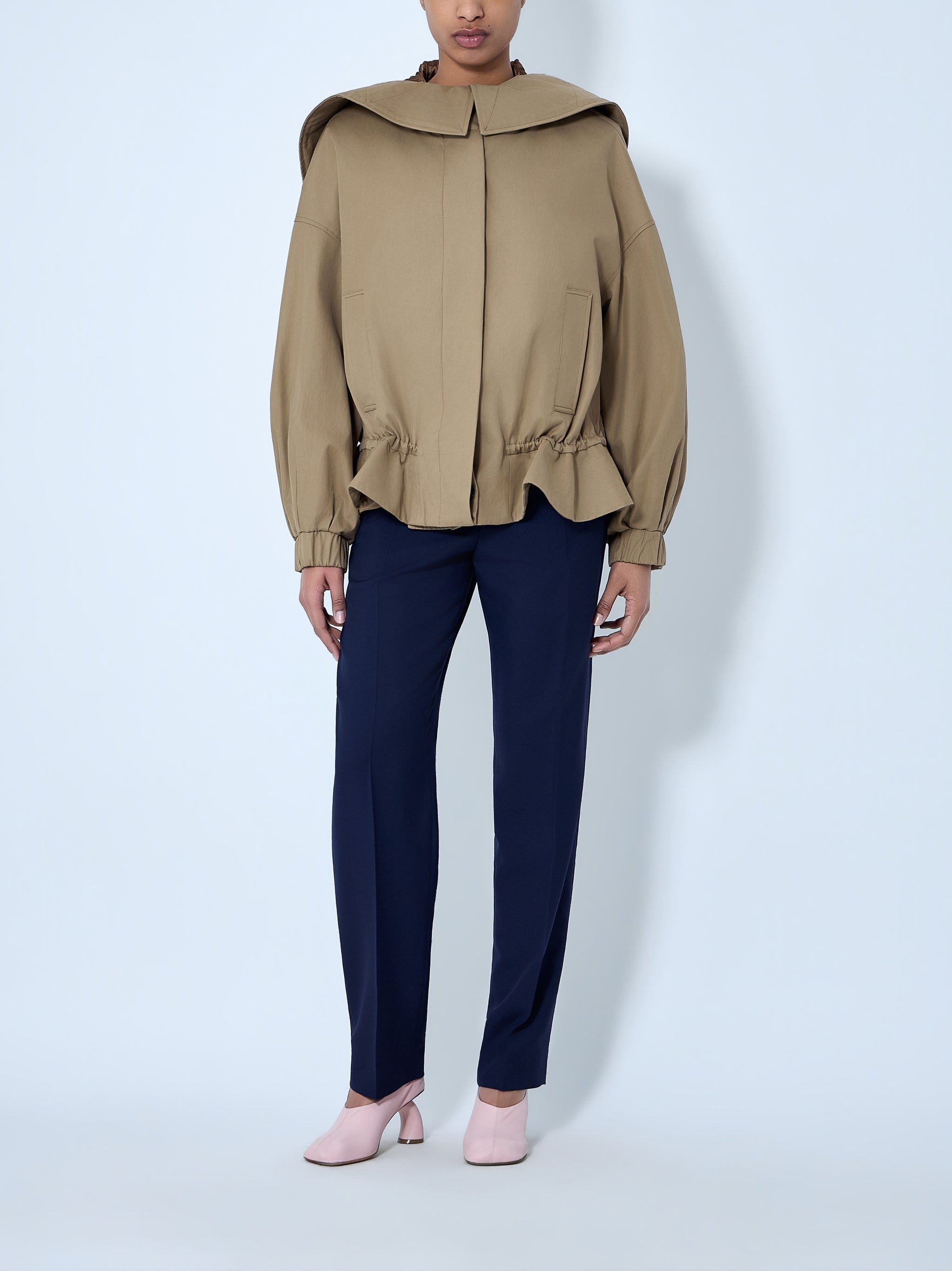 Structured collar jacket