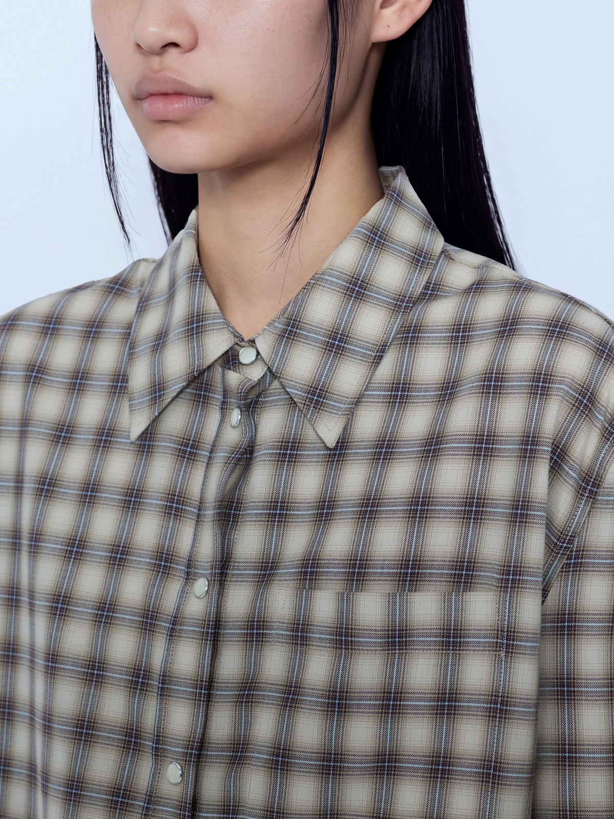 Light check flannel pleated sleeve shirt